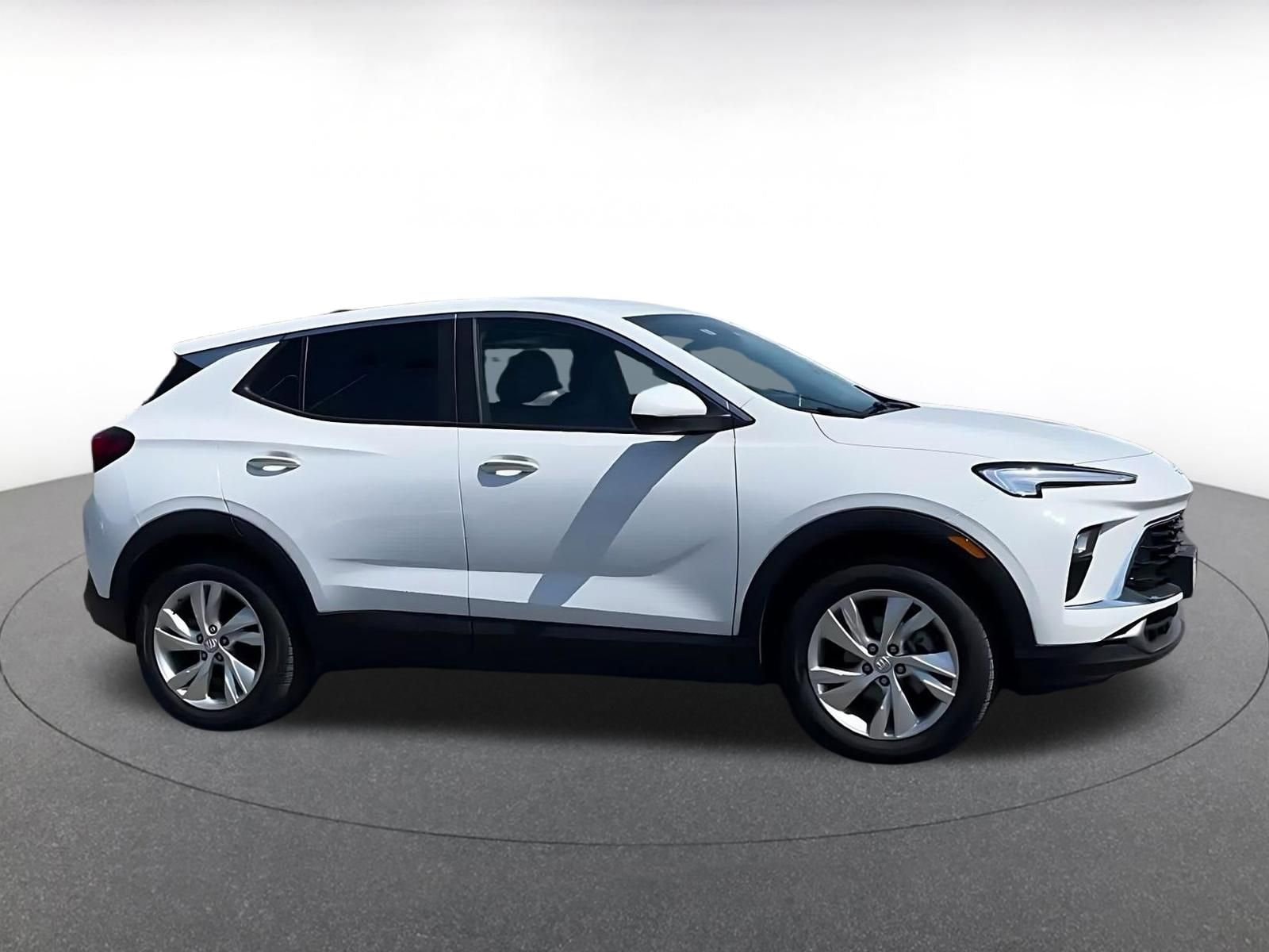 Thumbnail: 2025 Buick Encore GX - 16