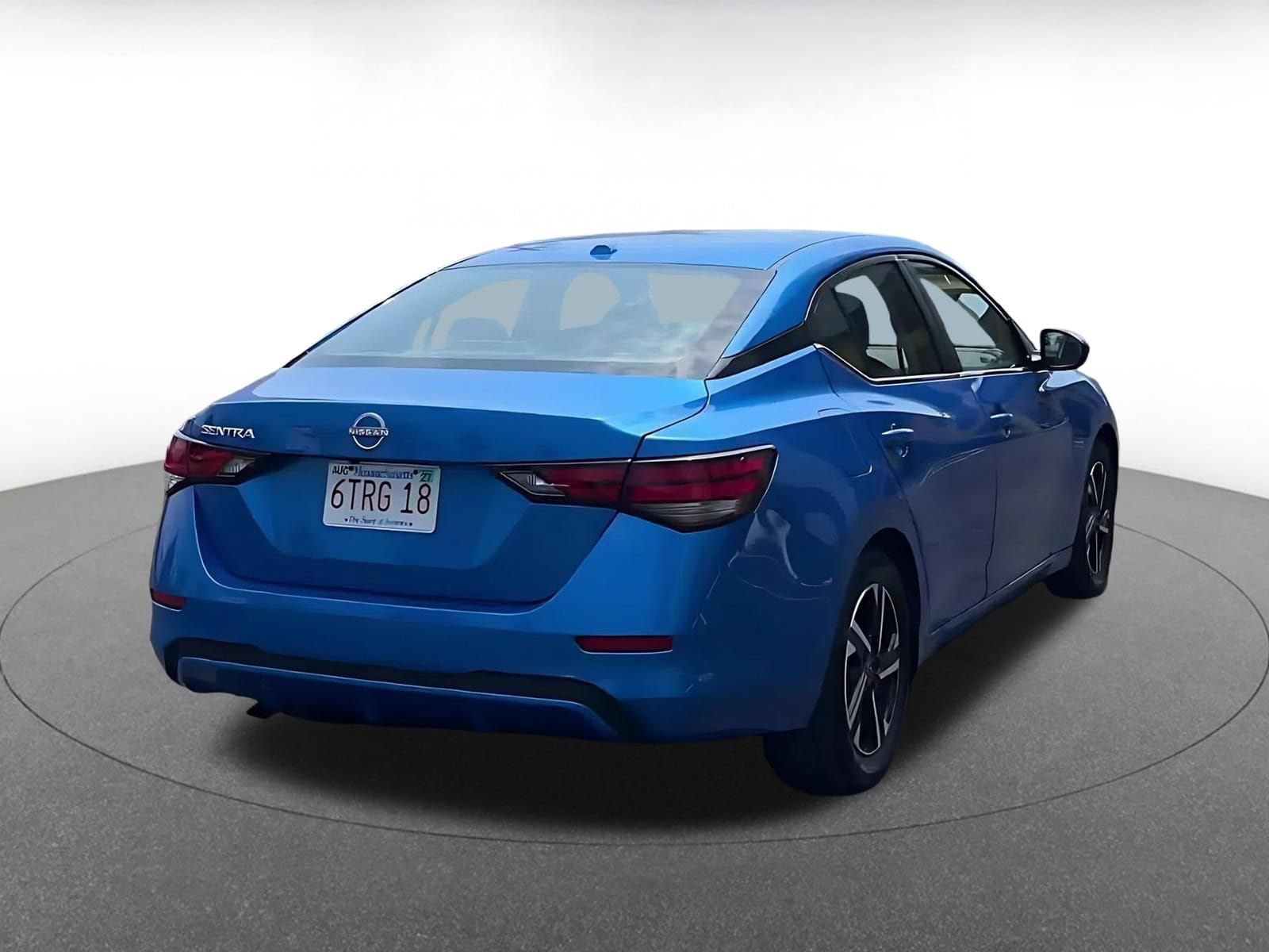Thumbnail: 2025 Nissan Sentra - 15
