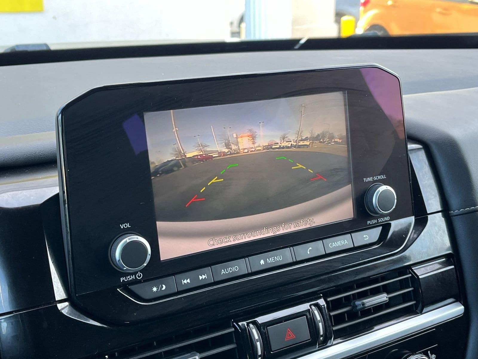 Thumbnail: 2025 Nissan Pathfinder - 25