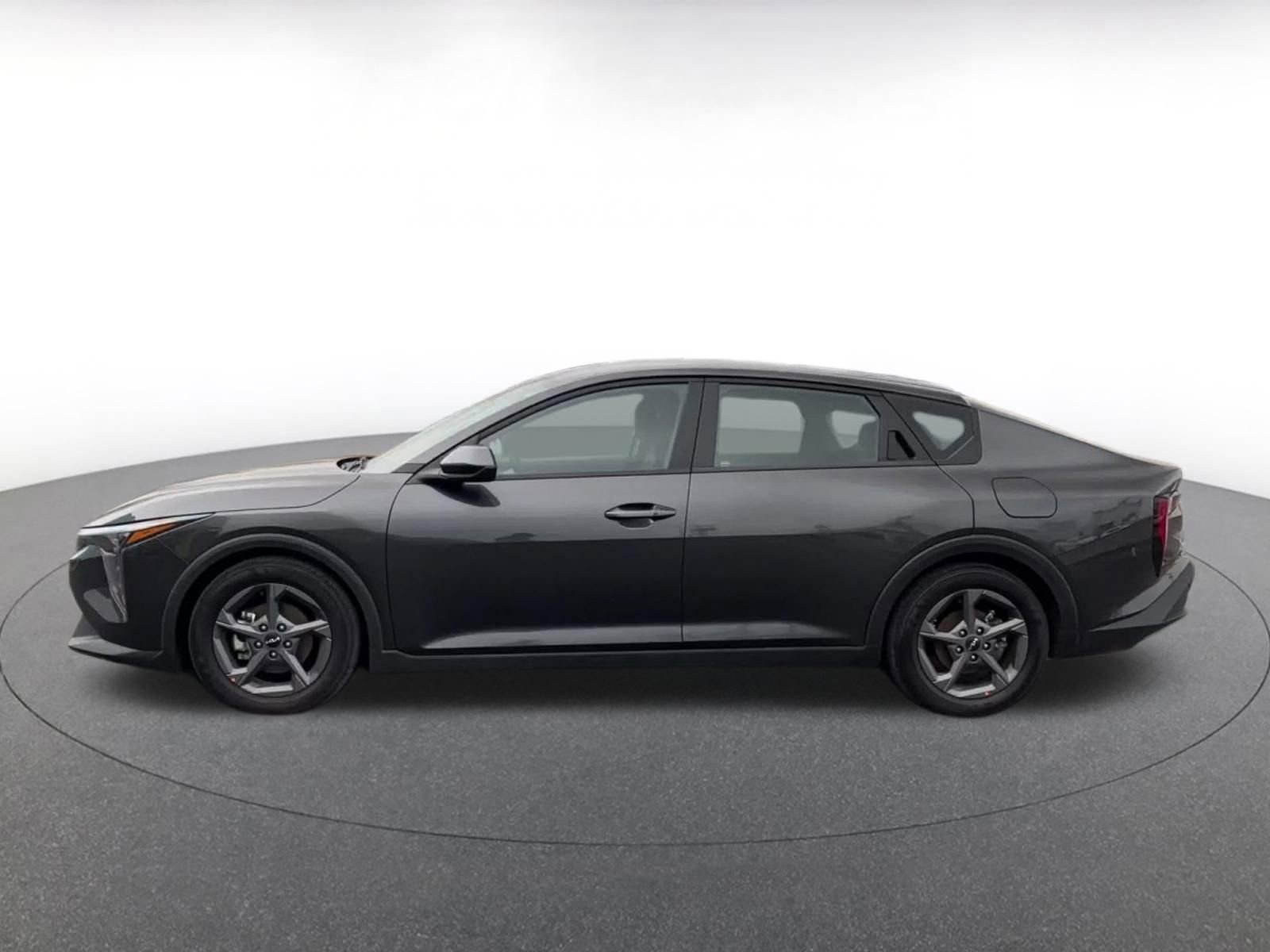 Thumbnail: 2025 Kia K4 - 9