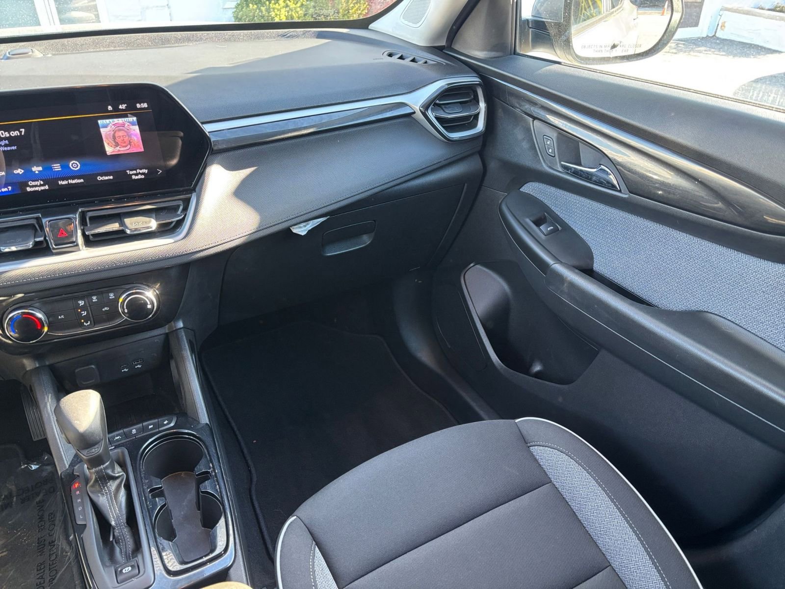 Thumbnail: 2025 Chevrolet TrailBlazer - 31