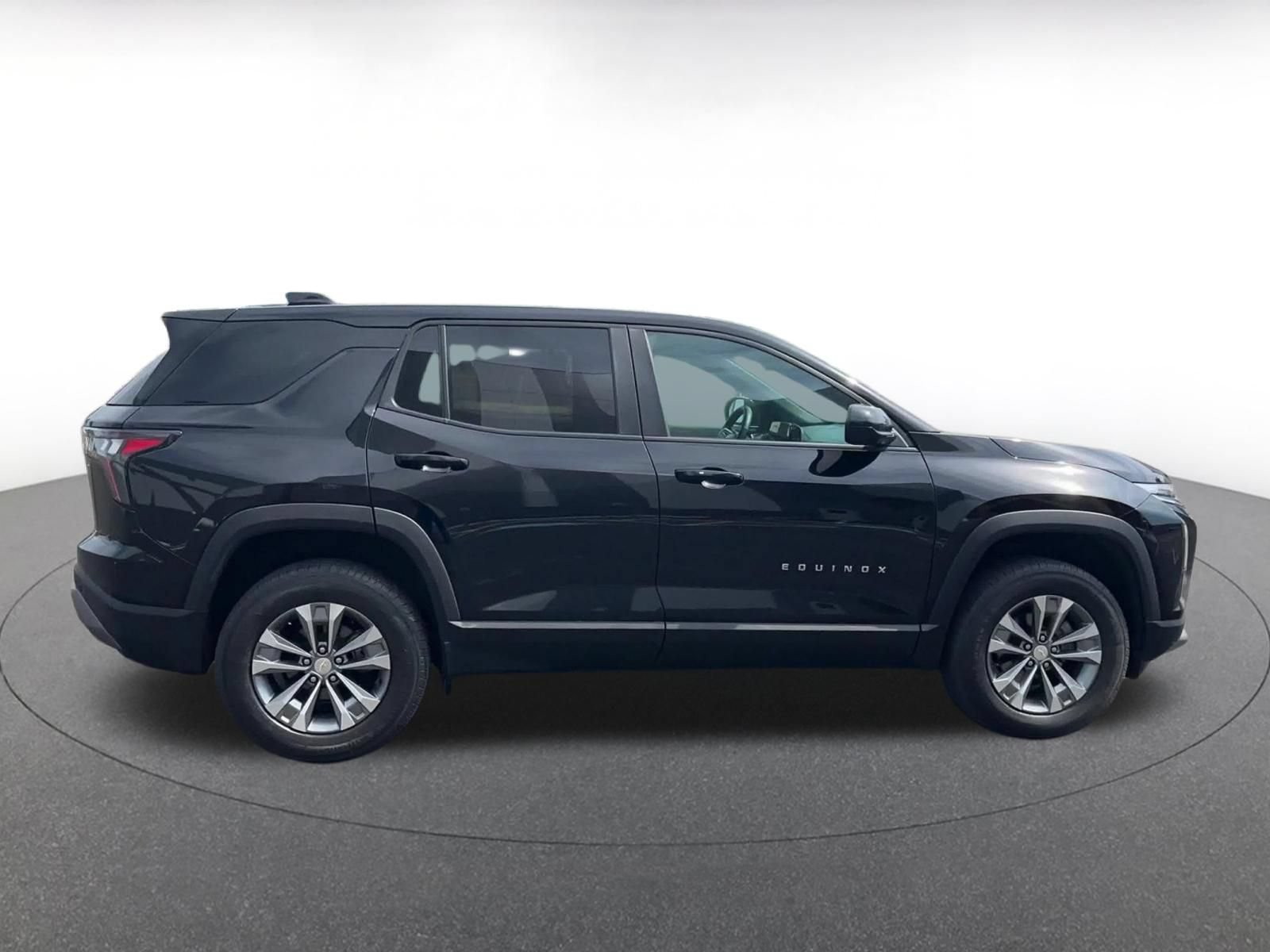 Thumbnail: 2025 Chevrolet Equinox - 13