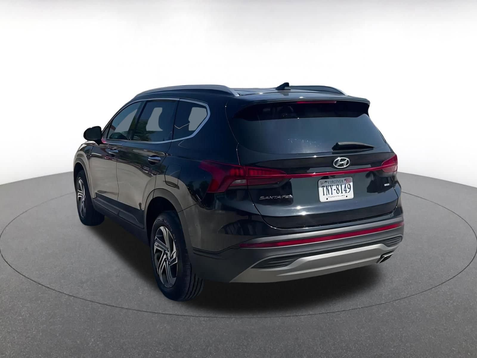 Thumbnail: 2023 Hyundai Santa Fe - 11