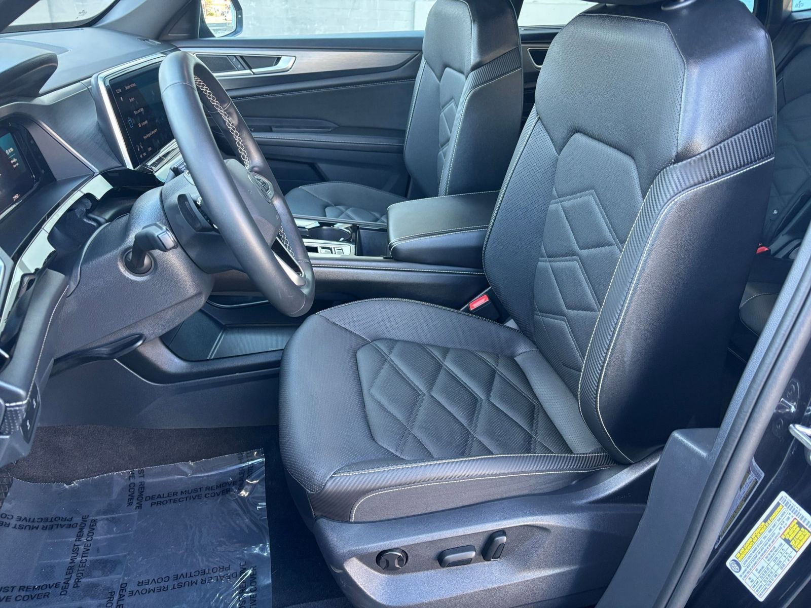 Thumbnail: 2025 Volkswagen Atlas - 32