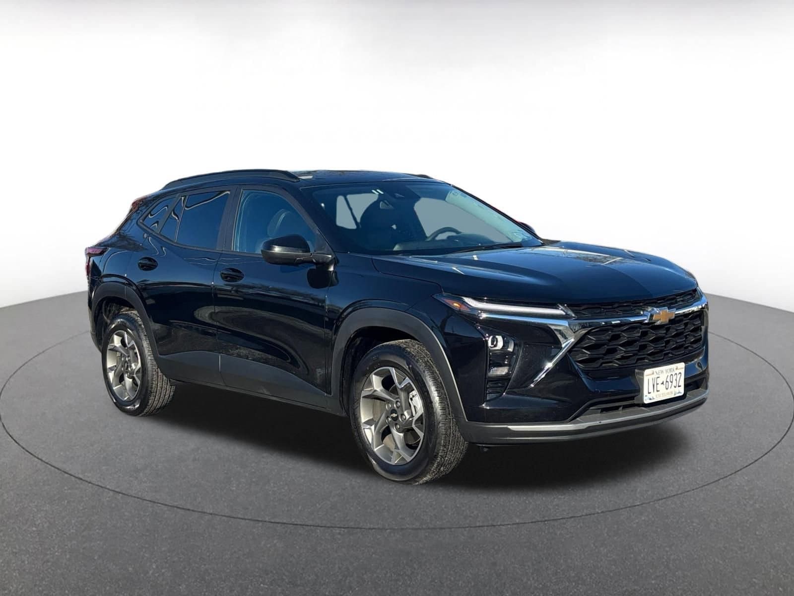 Thumbnail: 2025 Chevrolet Trax - 1