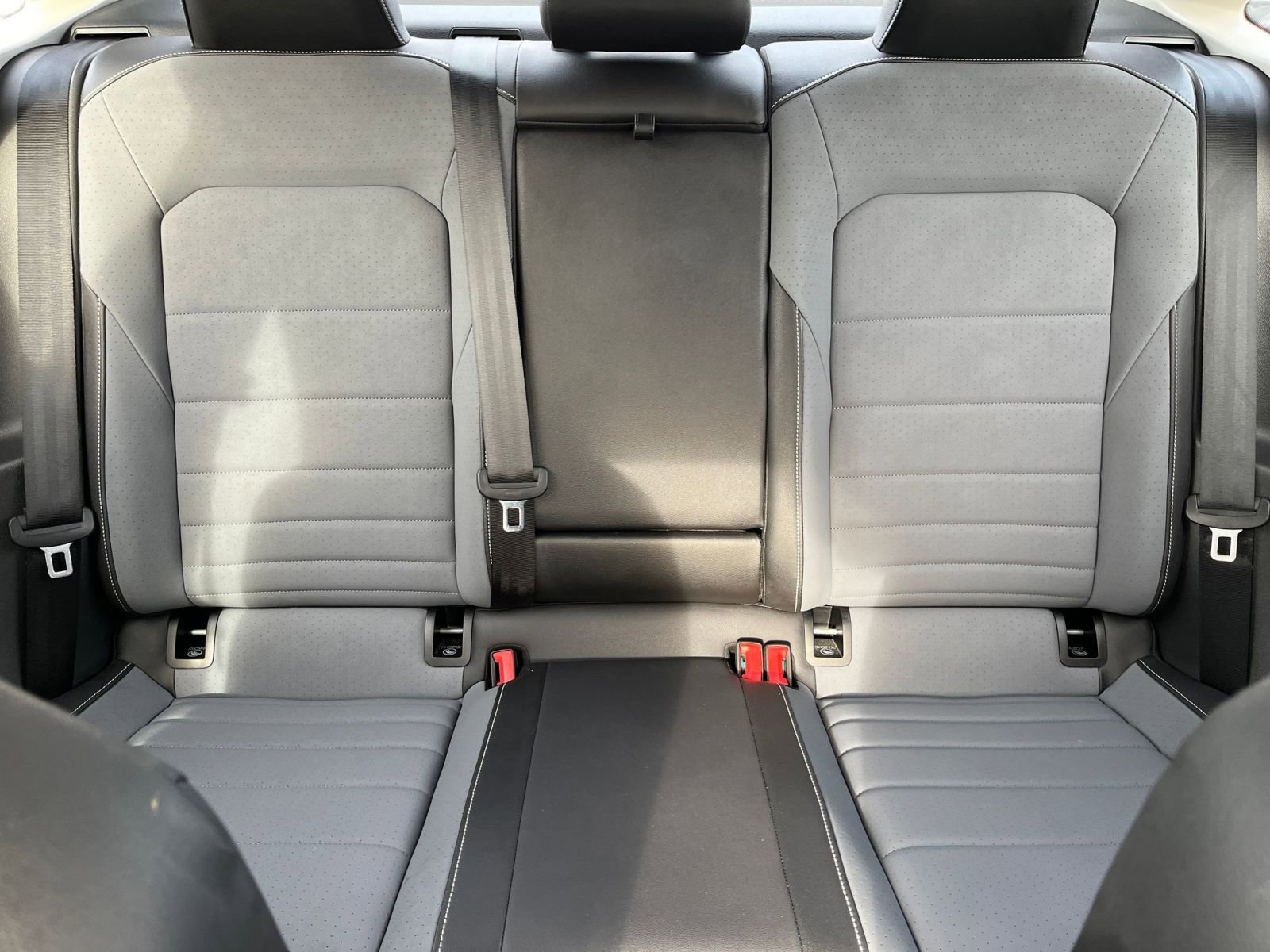 Thumbnail: 2025 Volkswagen Jetta - 35