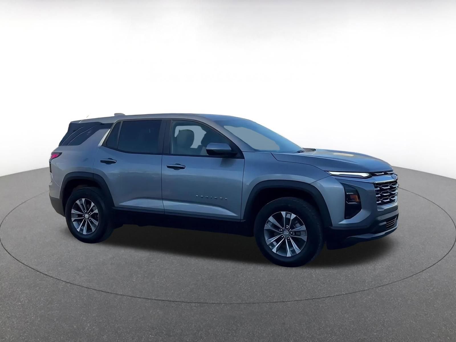 Thumbnail: 2025 Chevrolet Equinox - 2