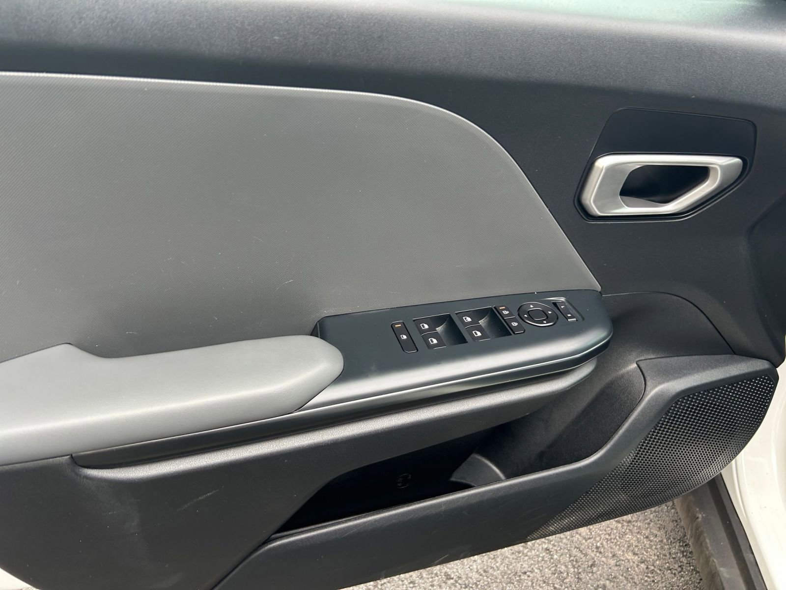 Thumbnail: 2025 Kia K4 - 18