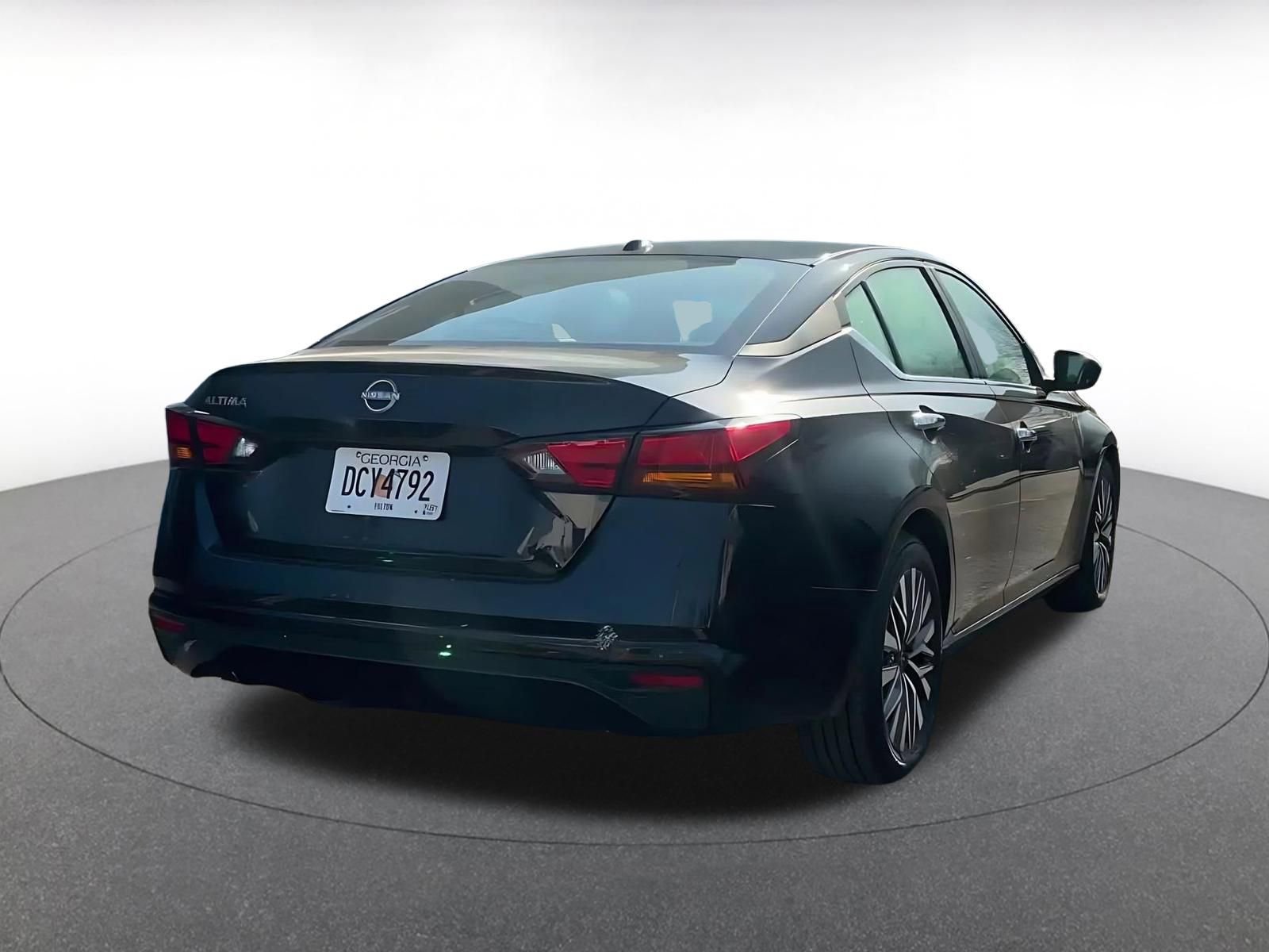 Thumbnail: 2025 Nissan Altima - 14