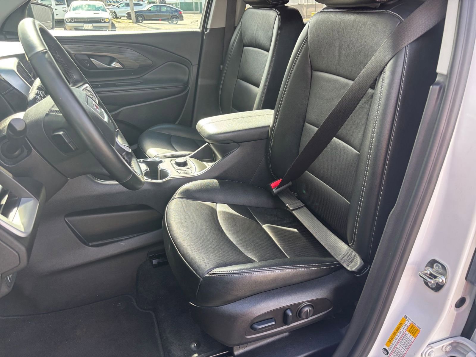 Thumbnail: 2024 GMC Terrain - 32
