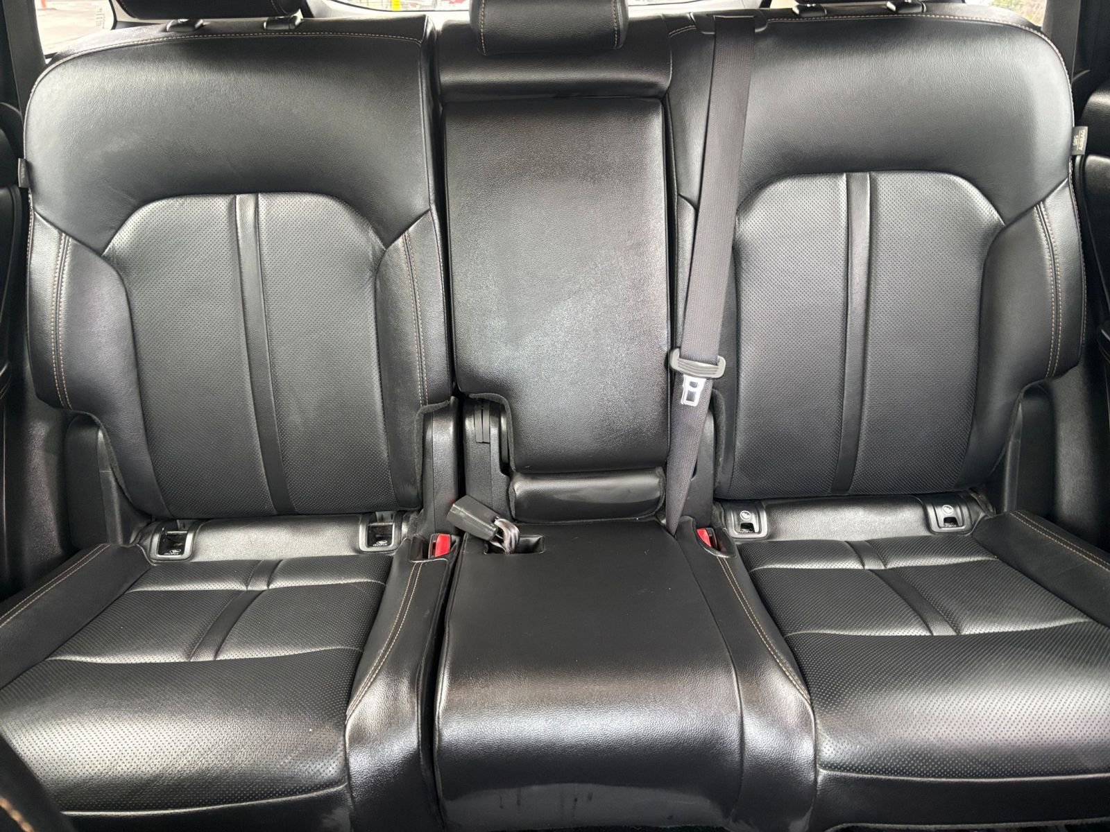 Thumbnail: 2025 Mazda CX-70 - 35