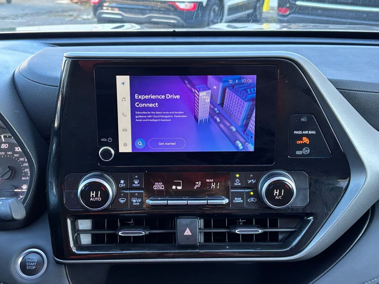 Thumbnail: 2025 Toyota Highlander - 18