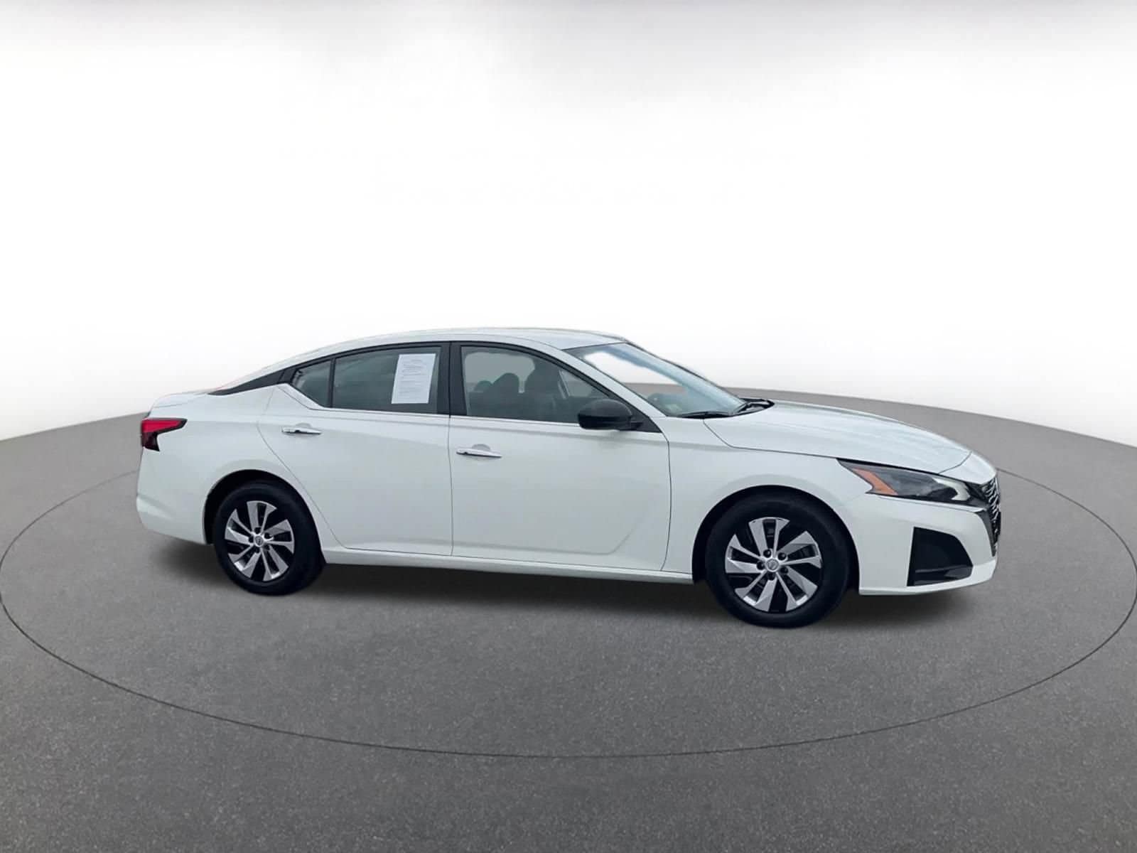 Thumbnail: 2024 Nissan Altima - 2