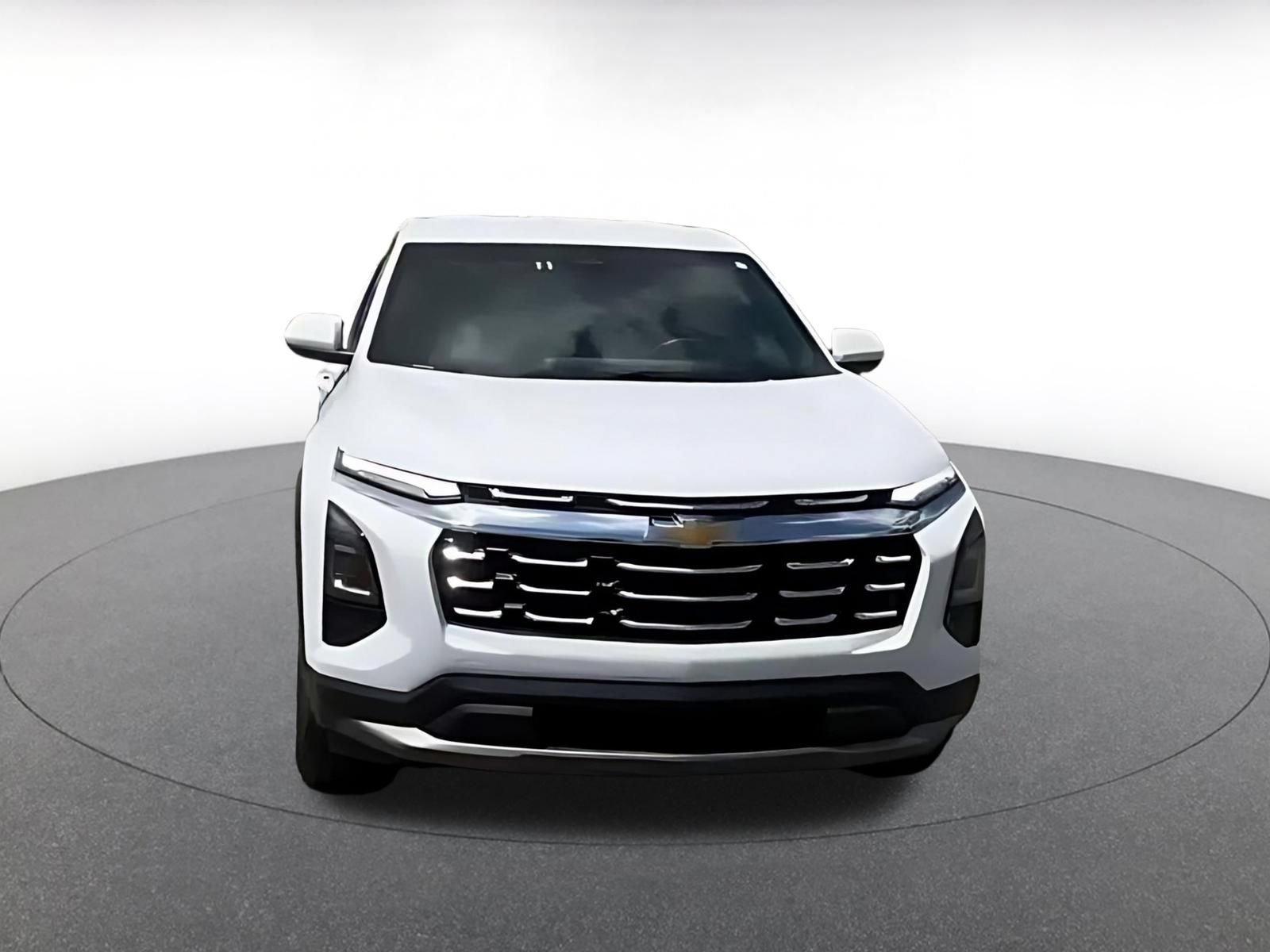 Thumbnail: 2025 Chevrolet Equinox - 3