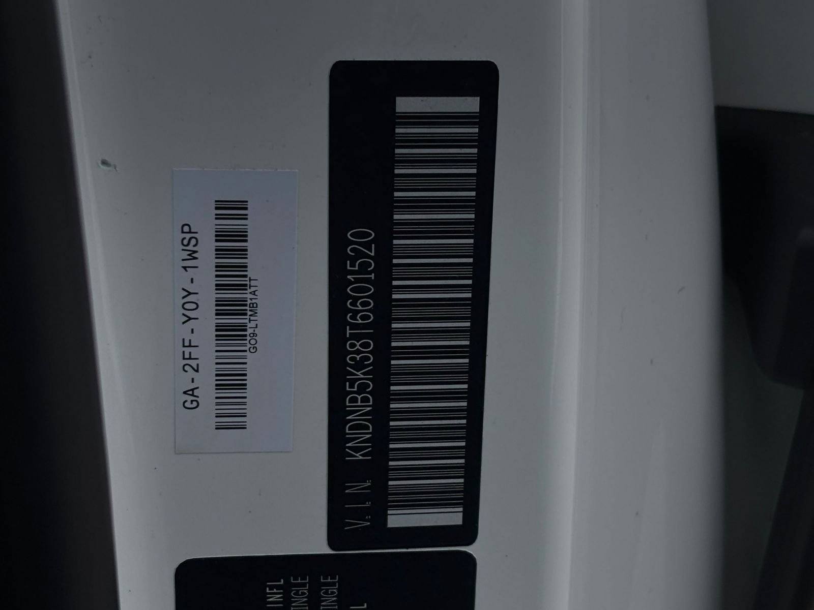 Thumbnail: 2026 Kia Carnival - 28