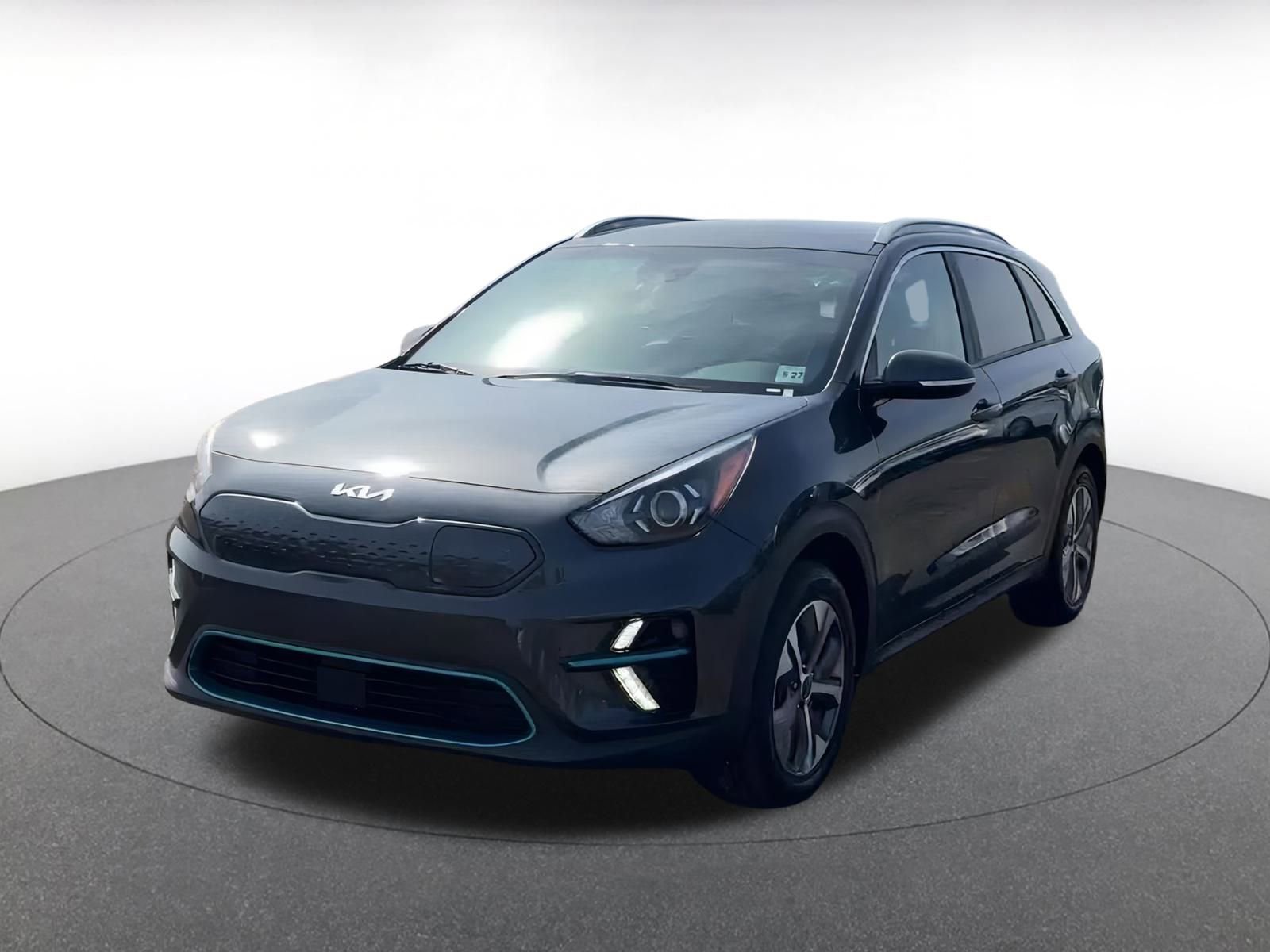 Thumbnail: 2022 Kia Niro - 7