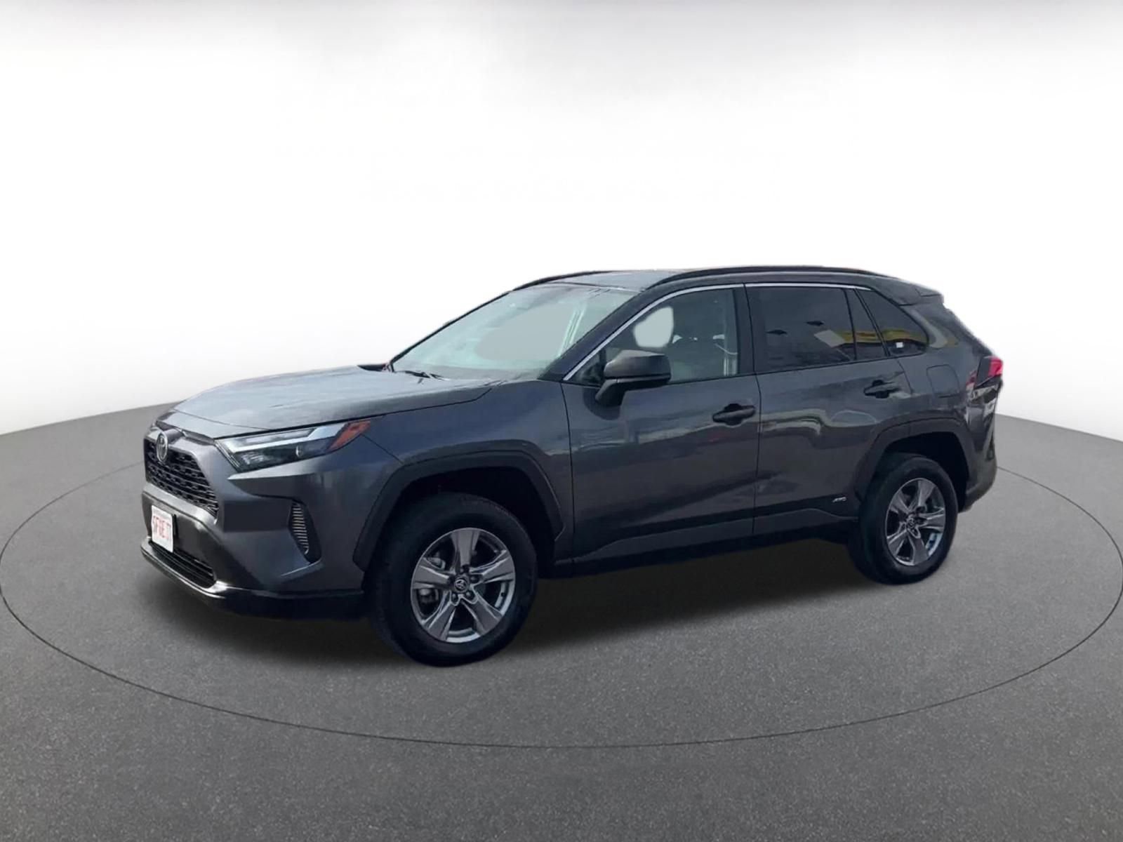 Thumbnail: 2025 Toyota RAV4 - 8