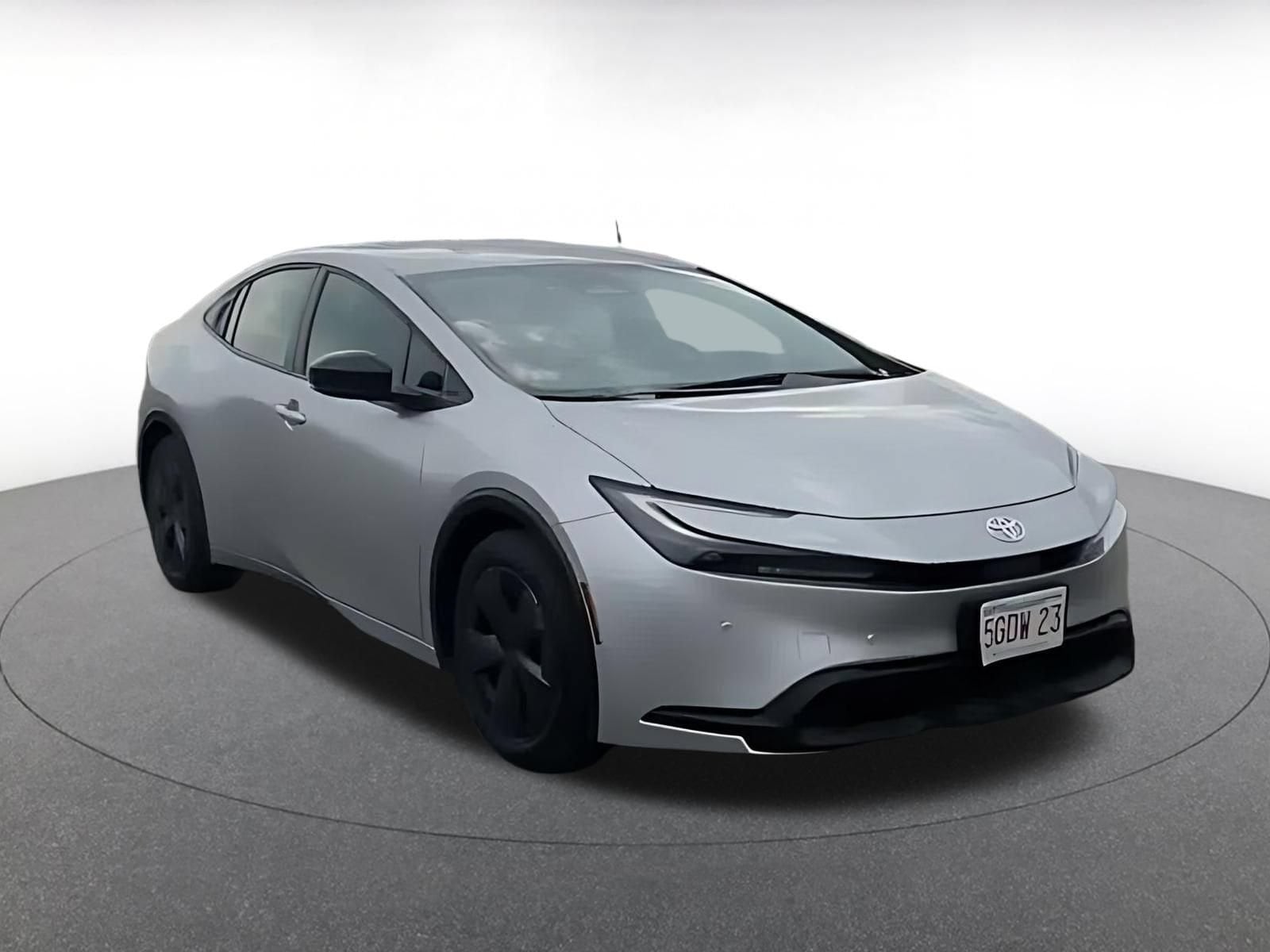 Thumbnail: 2025 Toyota Prius - 2