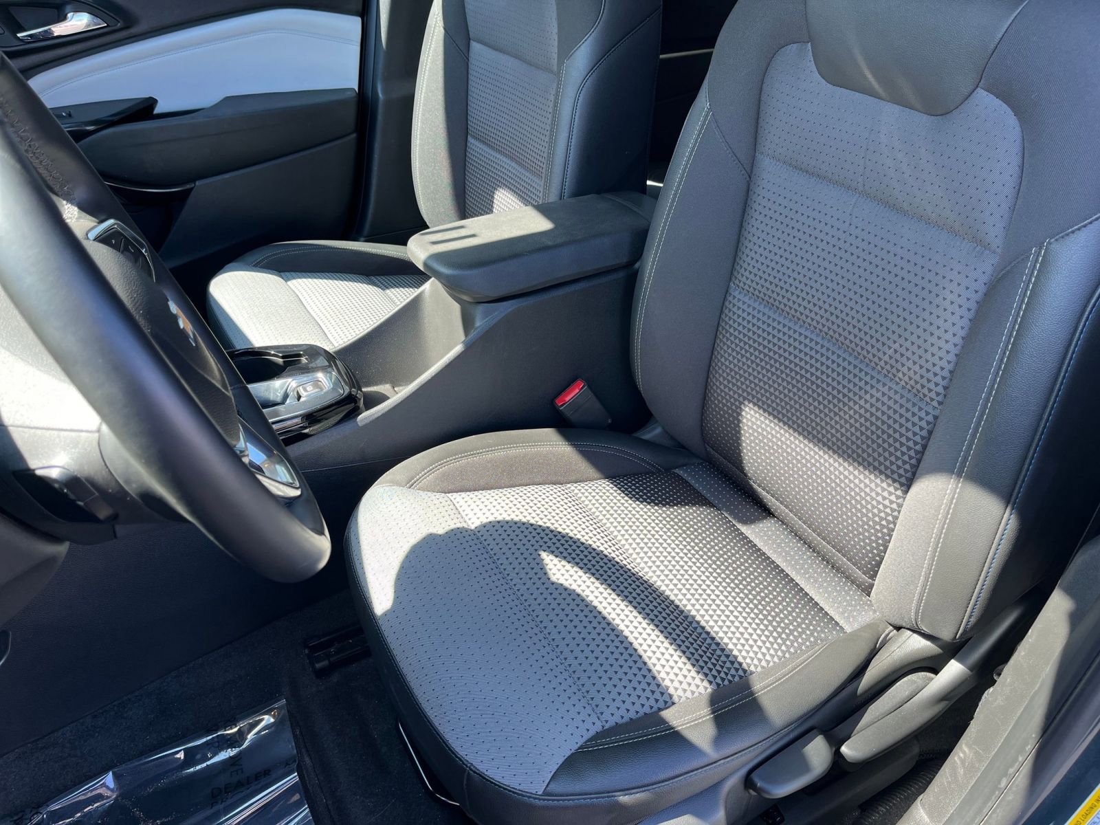 Thumbnail: 2025 Chevrolet Trax - 33