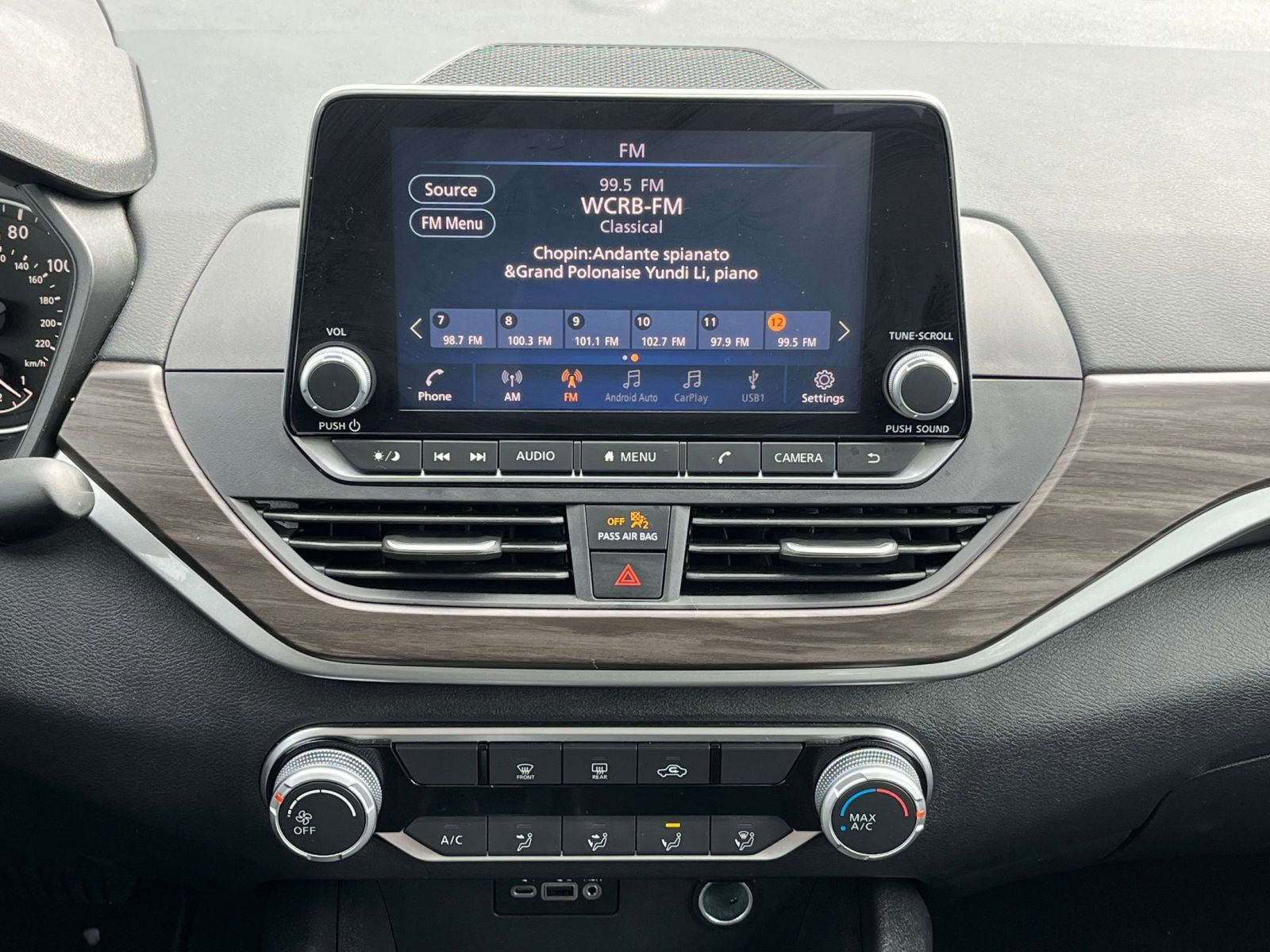 Thumbnail: 2025 Nissan Altima - 17