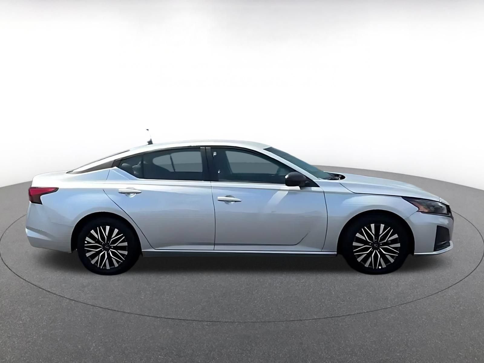 Thumbnail: 2026 Nissan Altima - 15