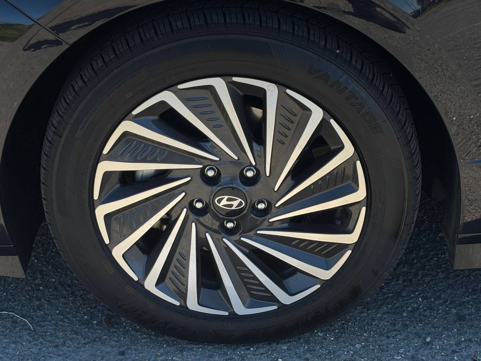 Thumbnail: 2025 Hyundai Sonata - 26