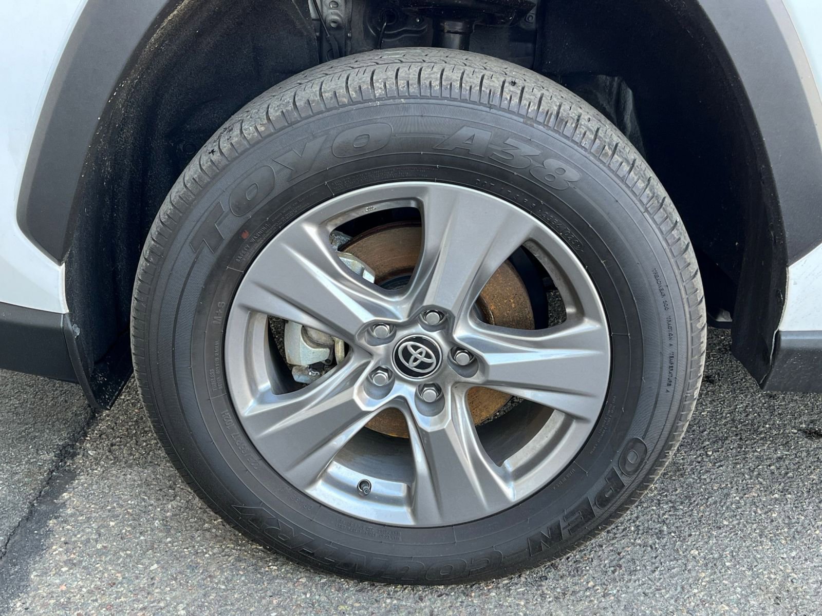 Thumbnail: 2025 Toyota RAV4 - 27