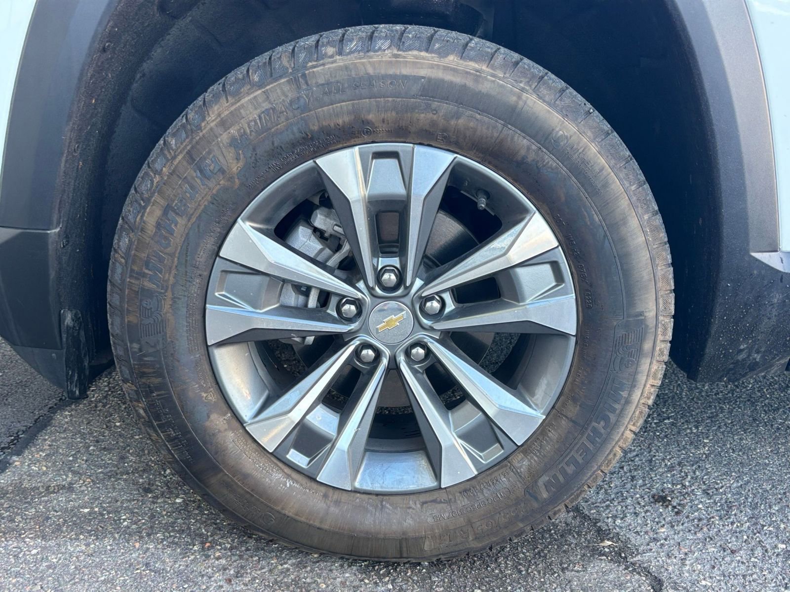 Thumbnail: 2025 Chevrolet Equinox - 25