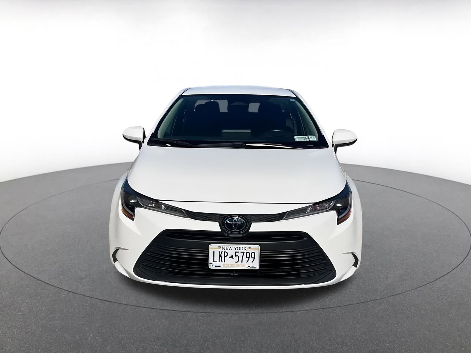 Thumbnail: 2024 Toyota Corolla - 4
