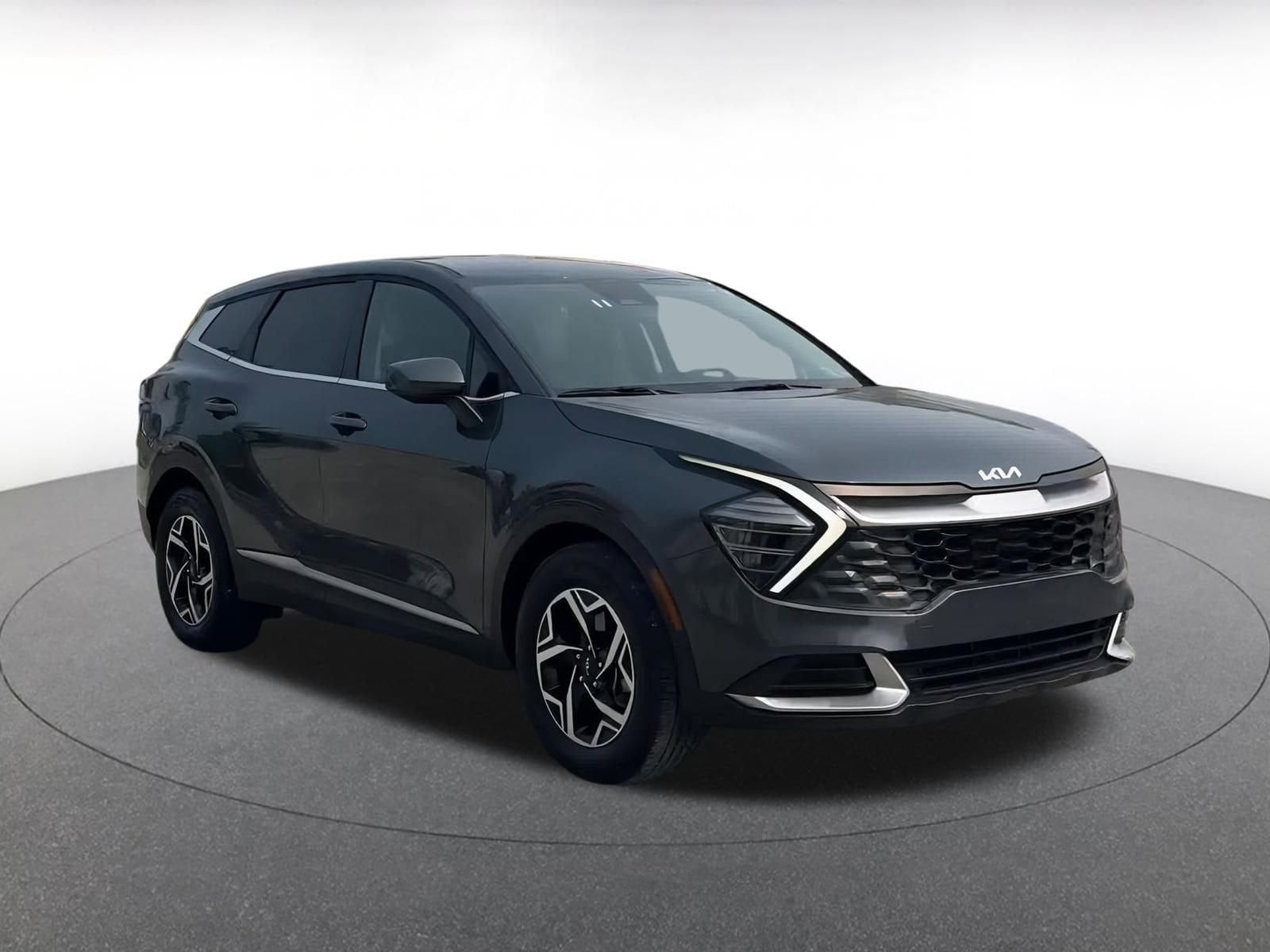 Thumbnail: 2024 Kia Sportage - 3