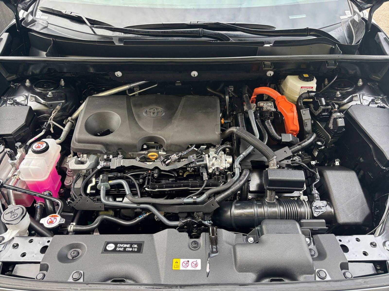 Thumbnail: 2025 Toyota RAV4 - 28