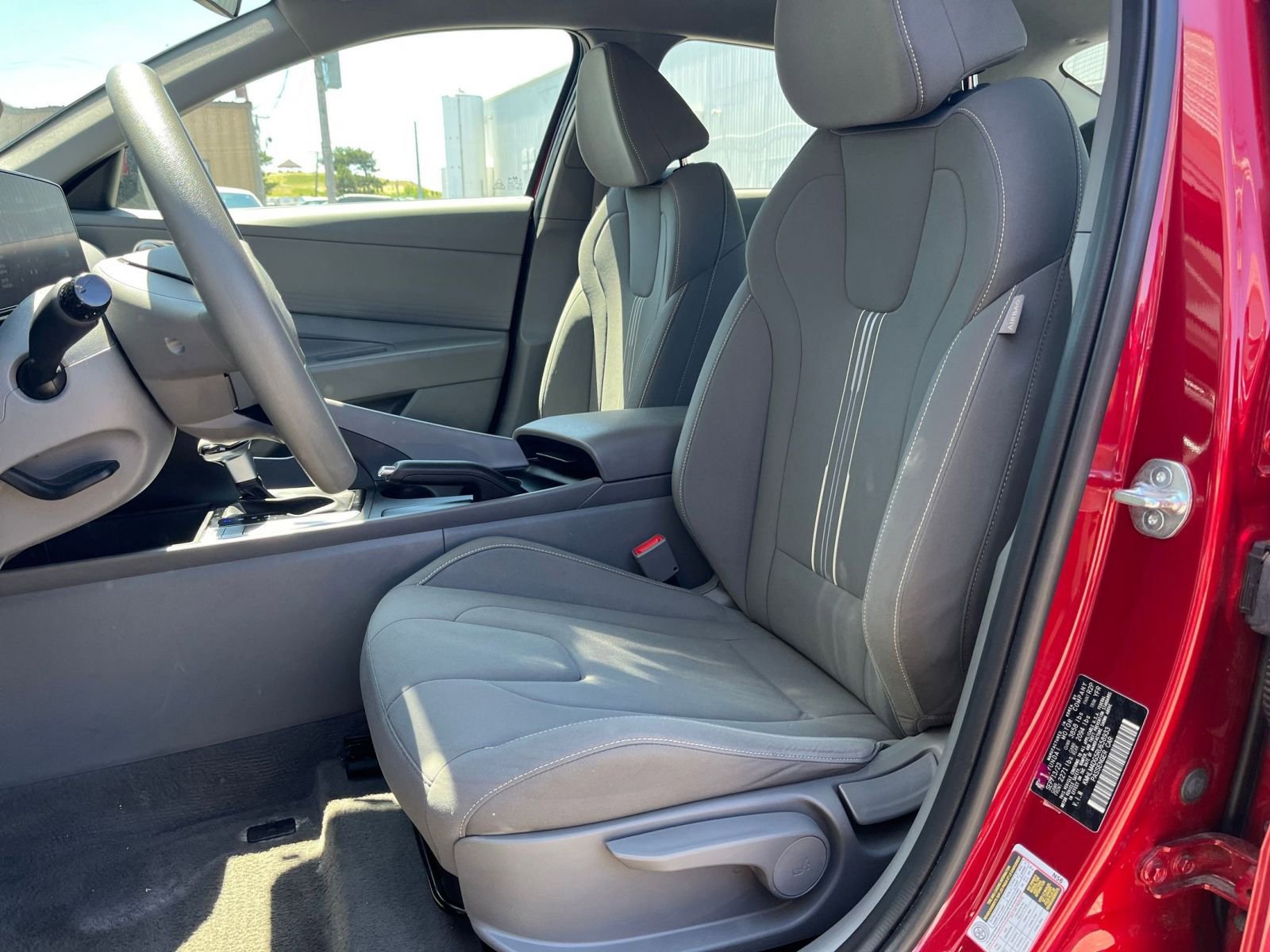 Thumbnail: 2024 Hyundai Elantra - 32