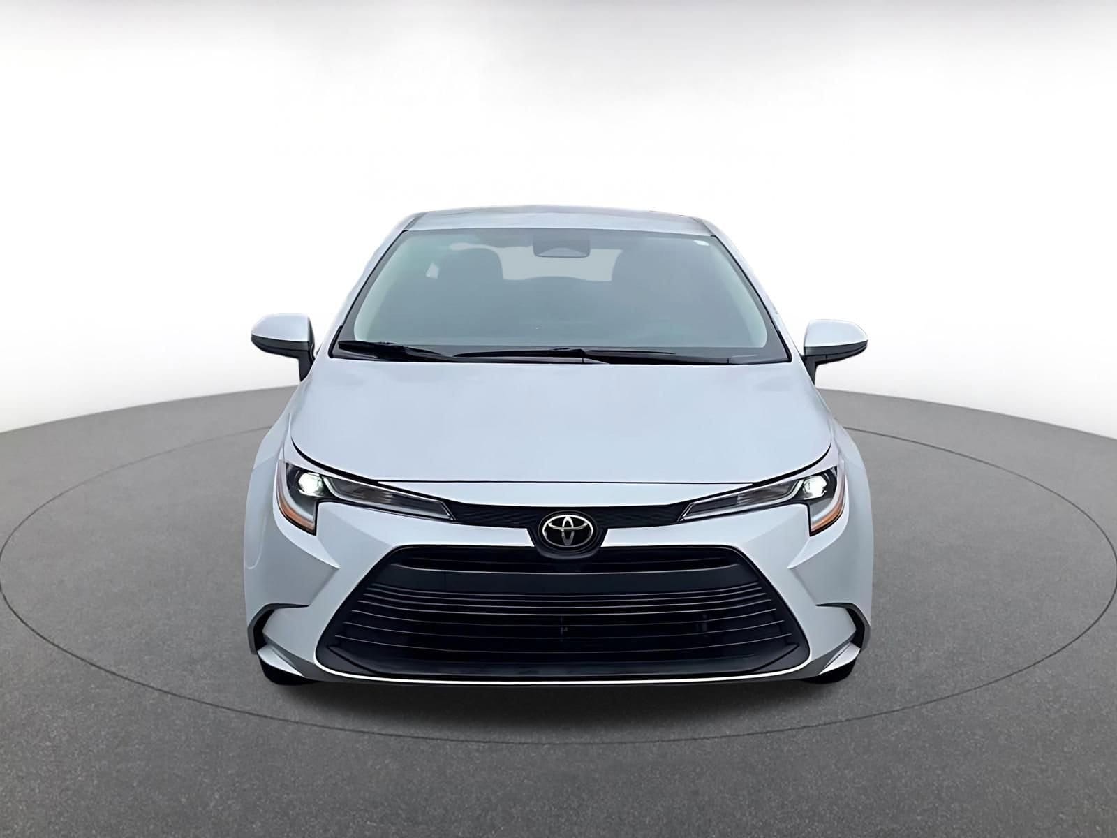 Thumbnail: 2025 Toyota Corolla - 3