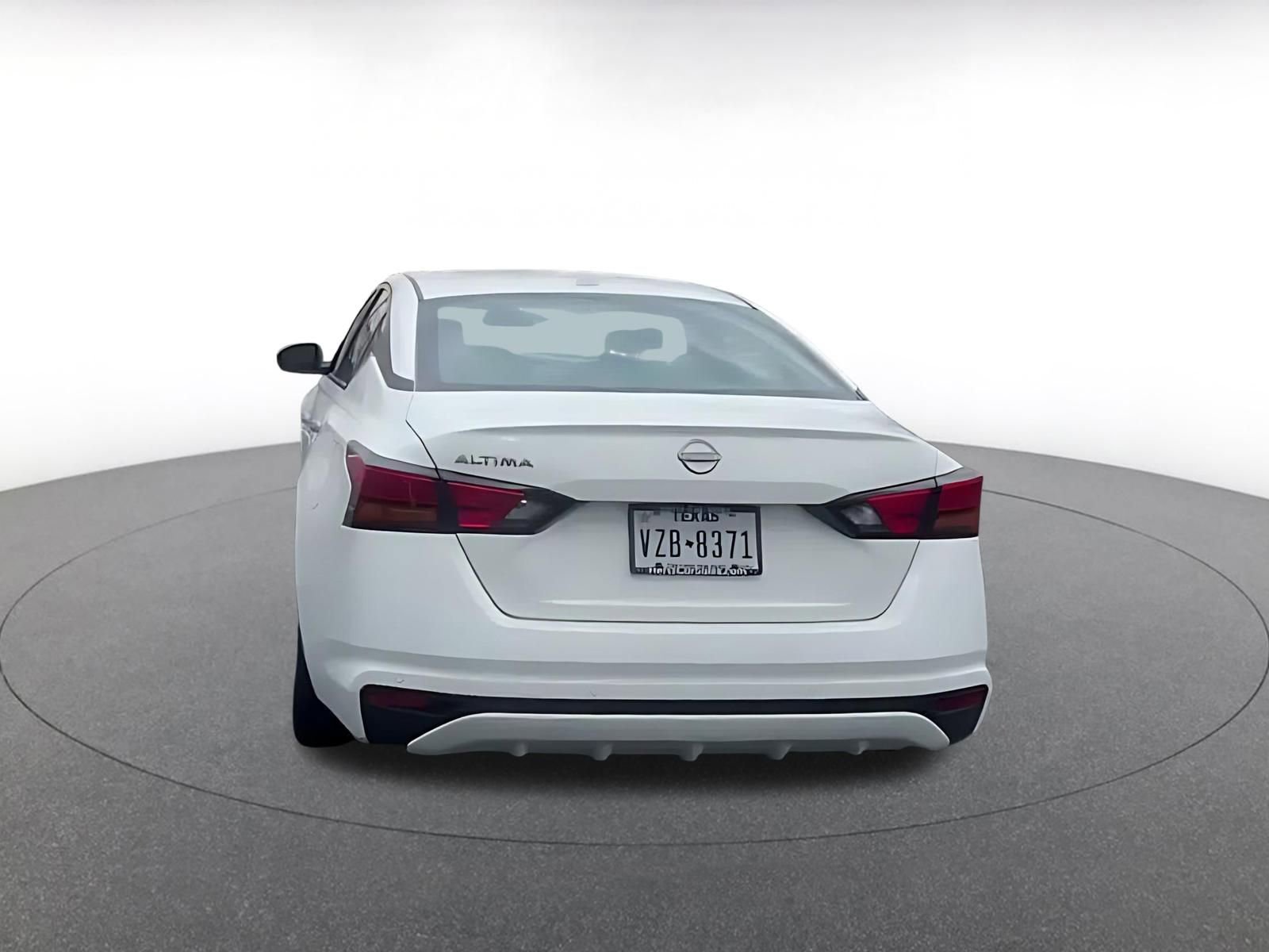 Thumbnail: 2025 Nissan Altima - 11