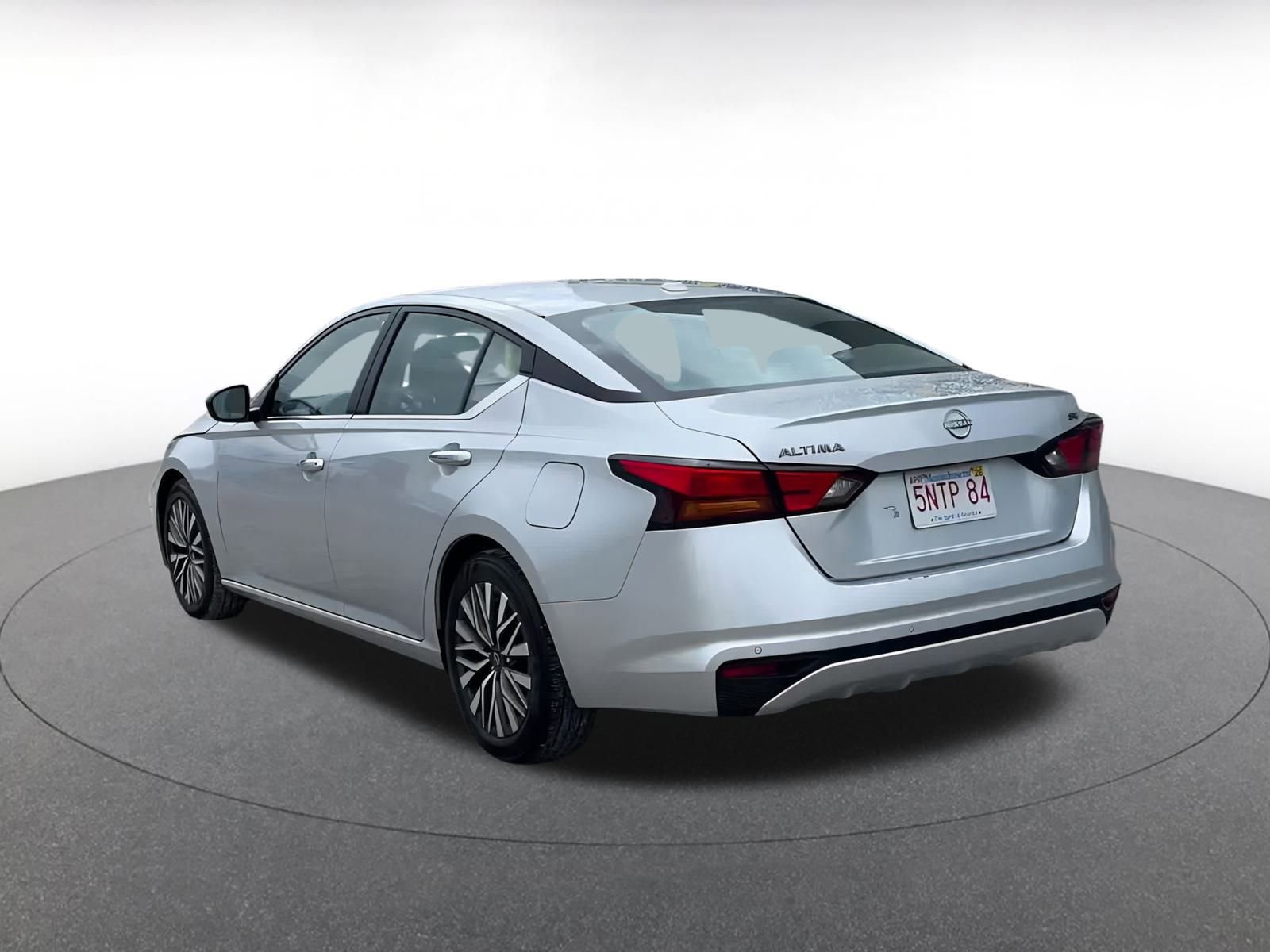 Thumbnail: 2024 Nissan Altima - 11