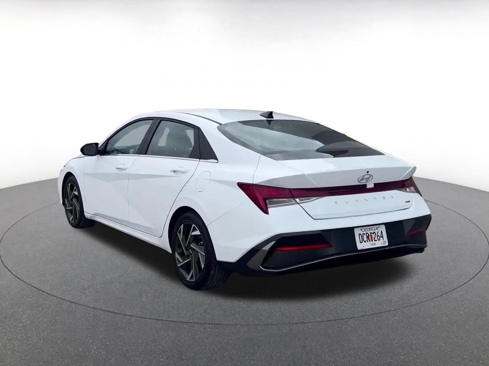 Thumbnail: 2025 Hyundai Elantra - 11