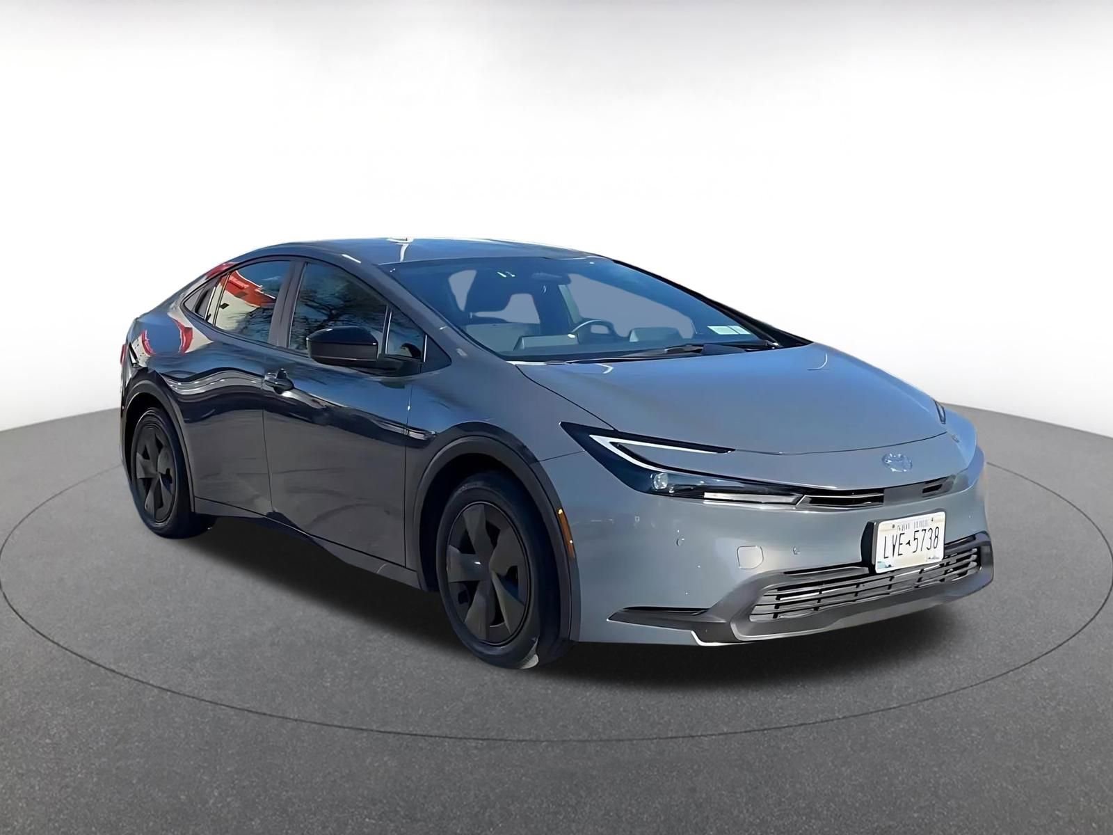 Thumbnail: 2025 Toyota Prius - 2