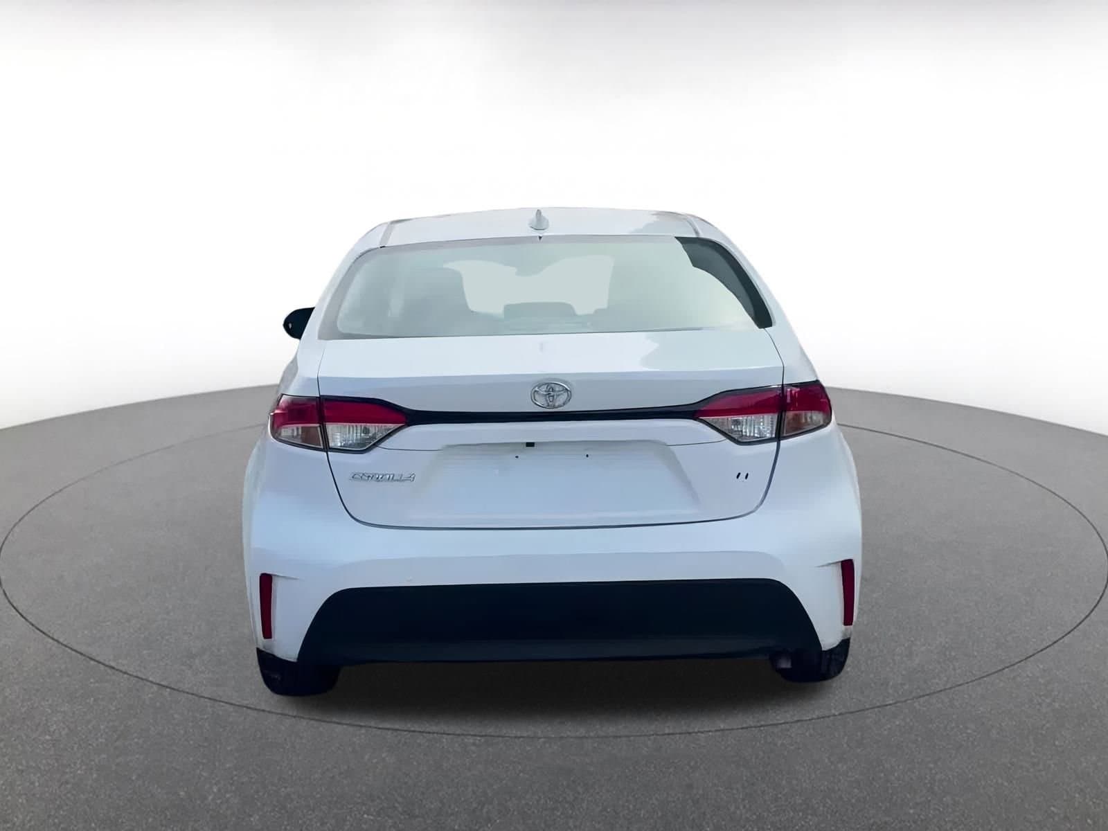 Thumbnail: 2024 Toyota Corolla - 12