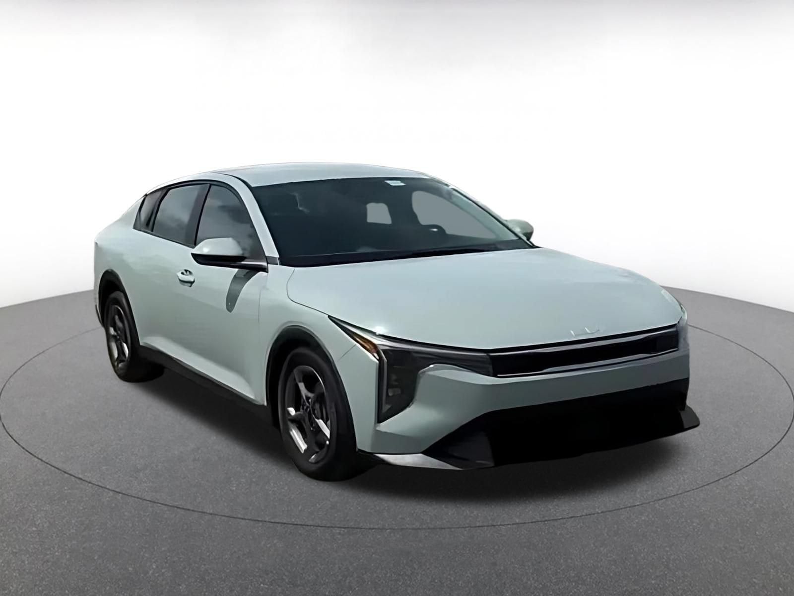 Thumbnail: 2025 Kia K4 - 3