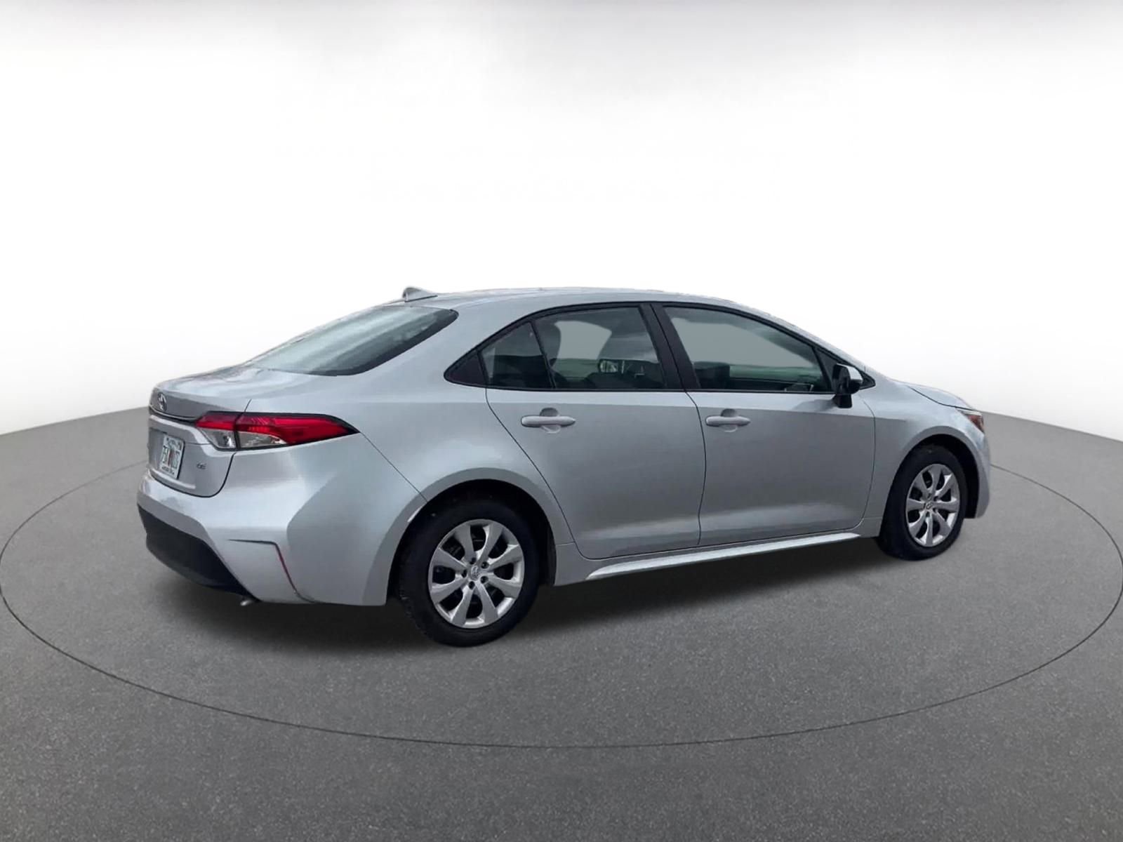 Thumbnail: 2025 Toyota Corolla - 15