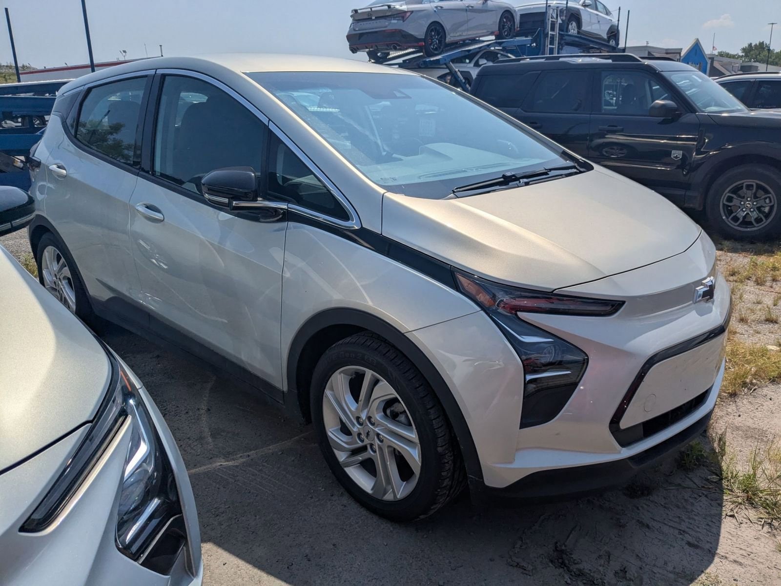 Thumbnail: 2023 Chevrolet Bolt EV - 1