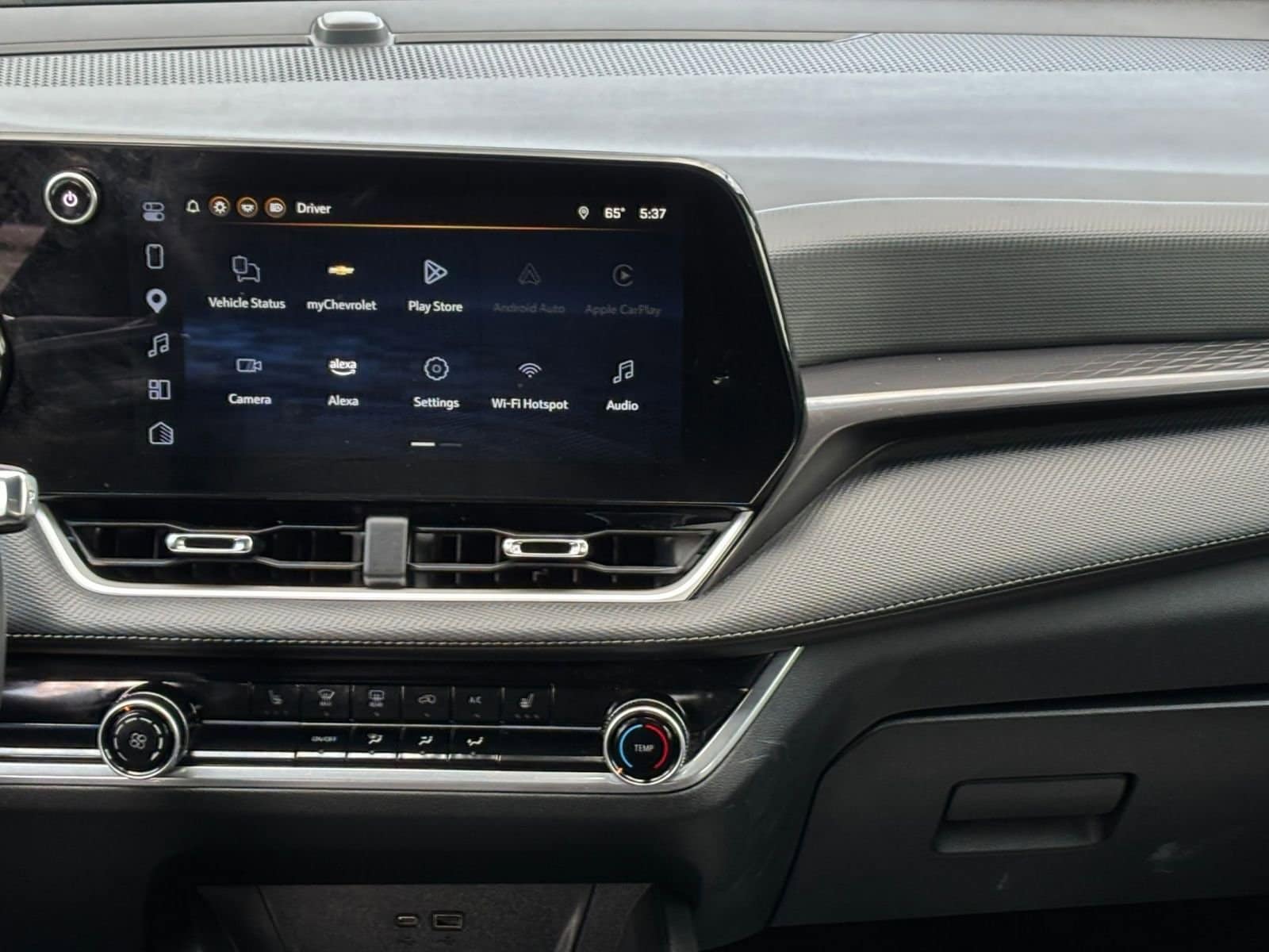 Thumbnail: 2025 Chevrolet Equinox - 17