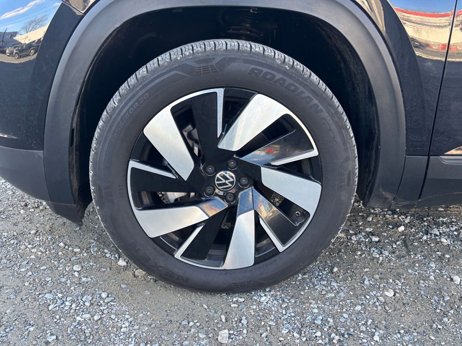 Thumbnail: 2025 Volkswagen Atlas - 25