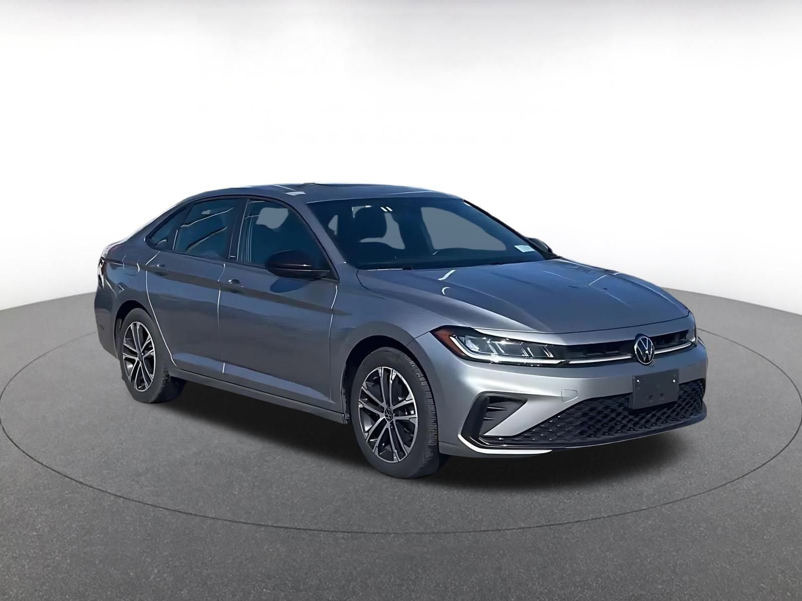 Thumbnail: 2025 Volkswagen Jetta - 3