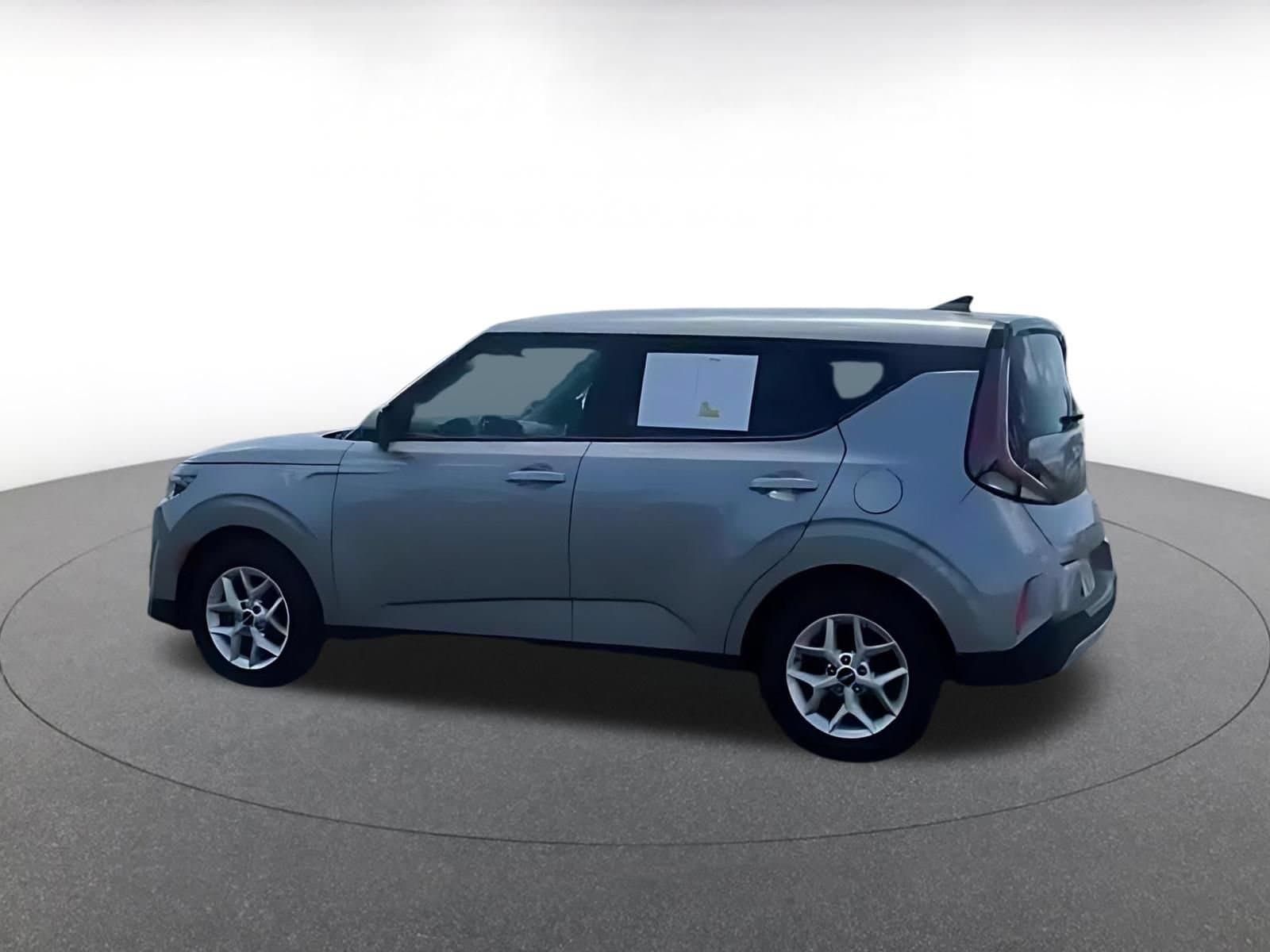 Thumbnail: 2025 Kia Soul - 10
