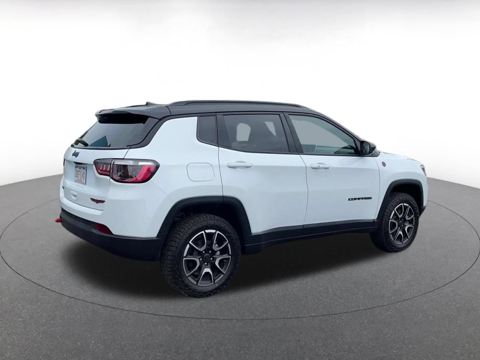 Thumbnail: 2025 Jeep Compass - 15