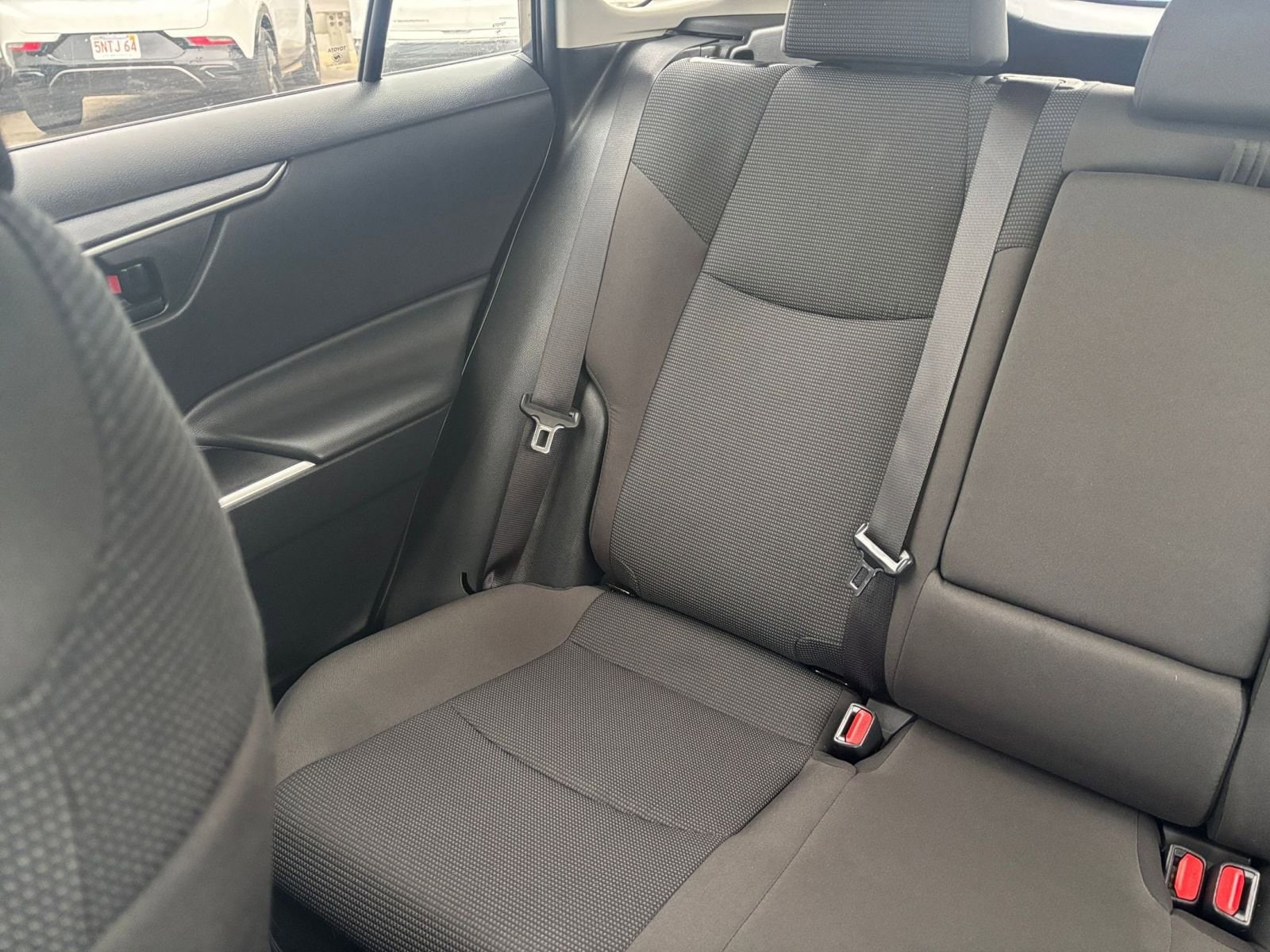 Thumbnail: 2025 Toyota RAV4 - 35