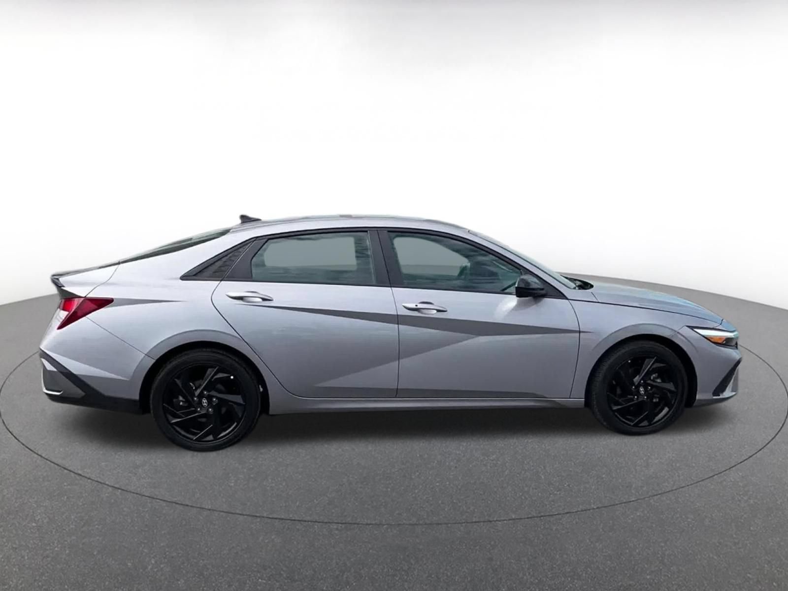 Thumbnail: 2026 Hyundai Elantra - 16