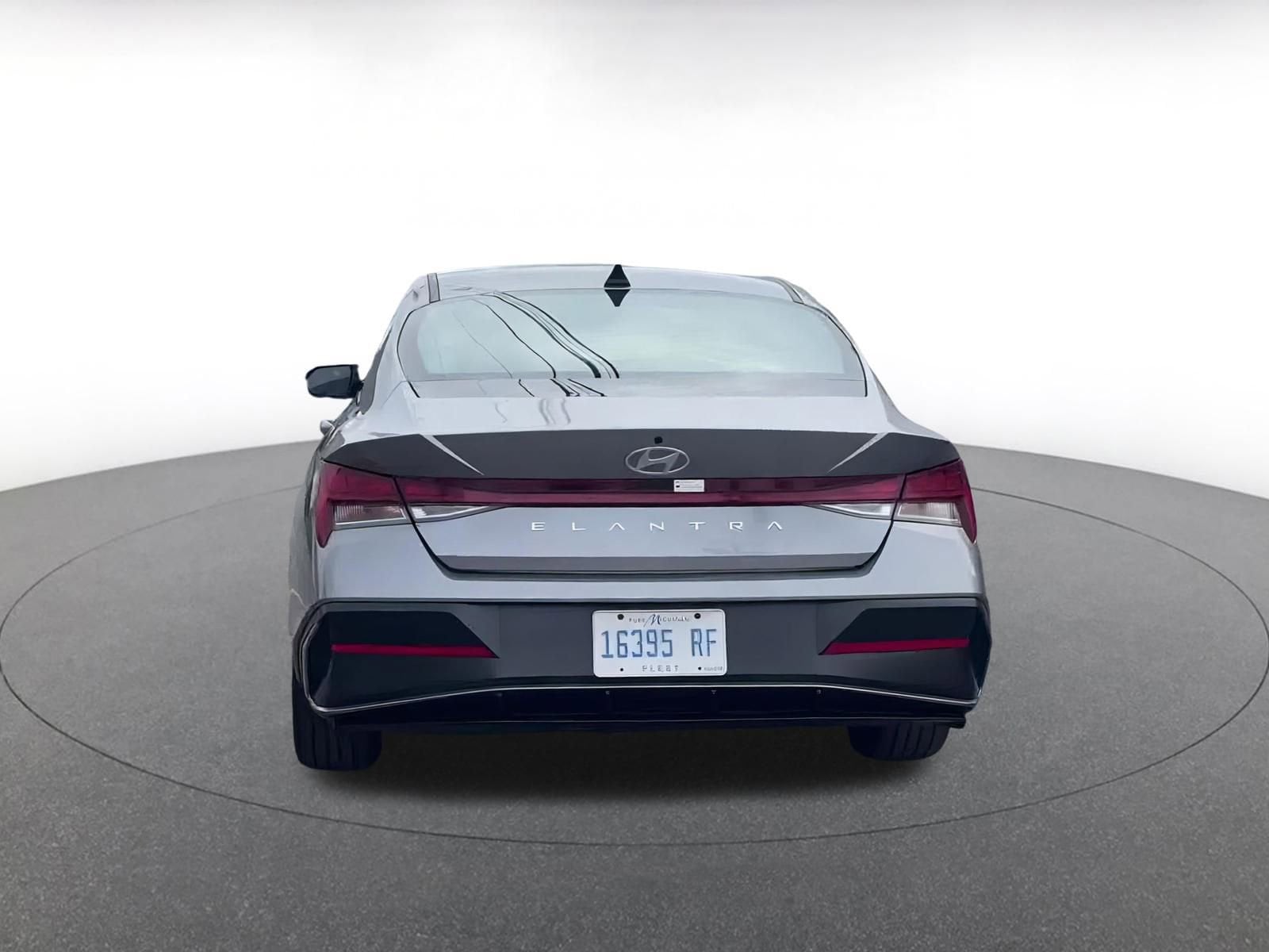 Thumbnail: 2025 Hyundai Elantra - 12