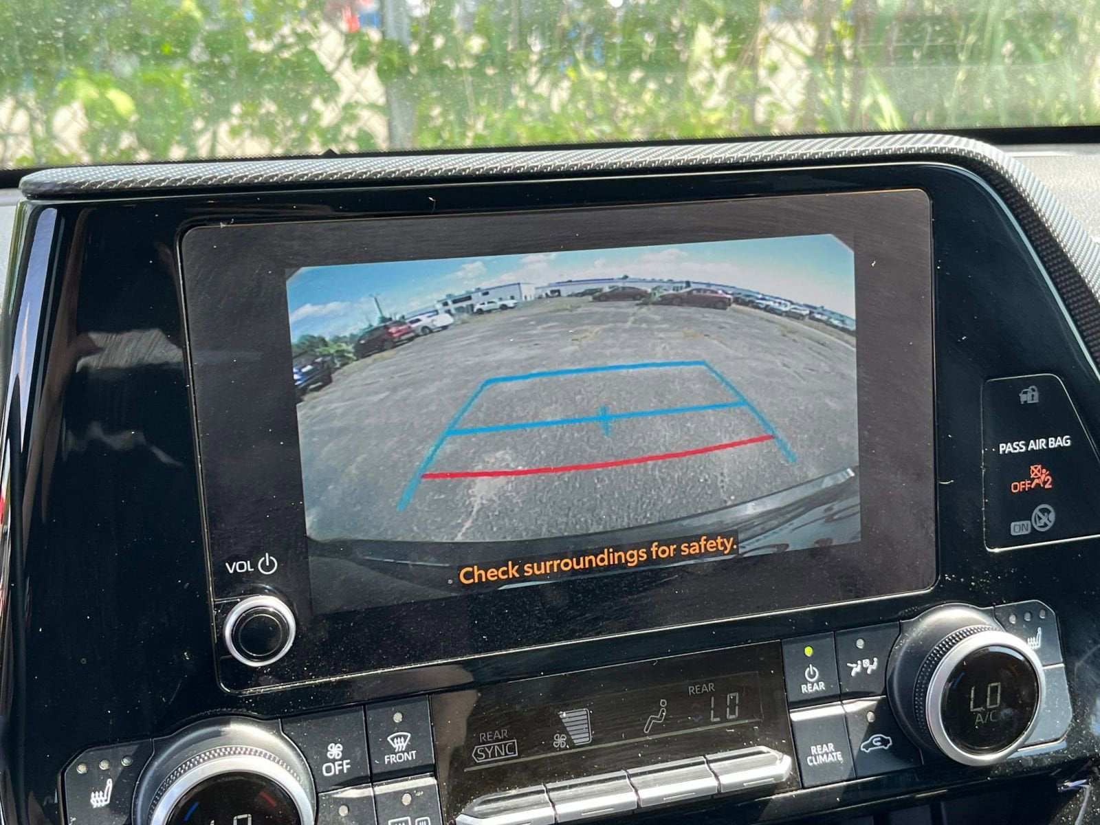 Thumbnail: 2024 Toyota Highlander - 17